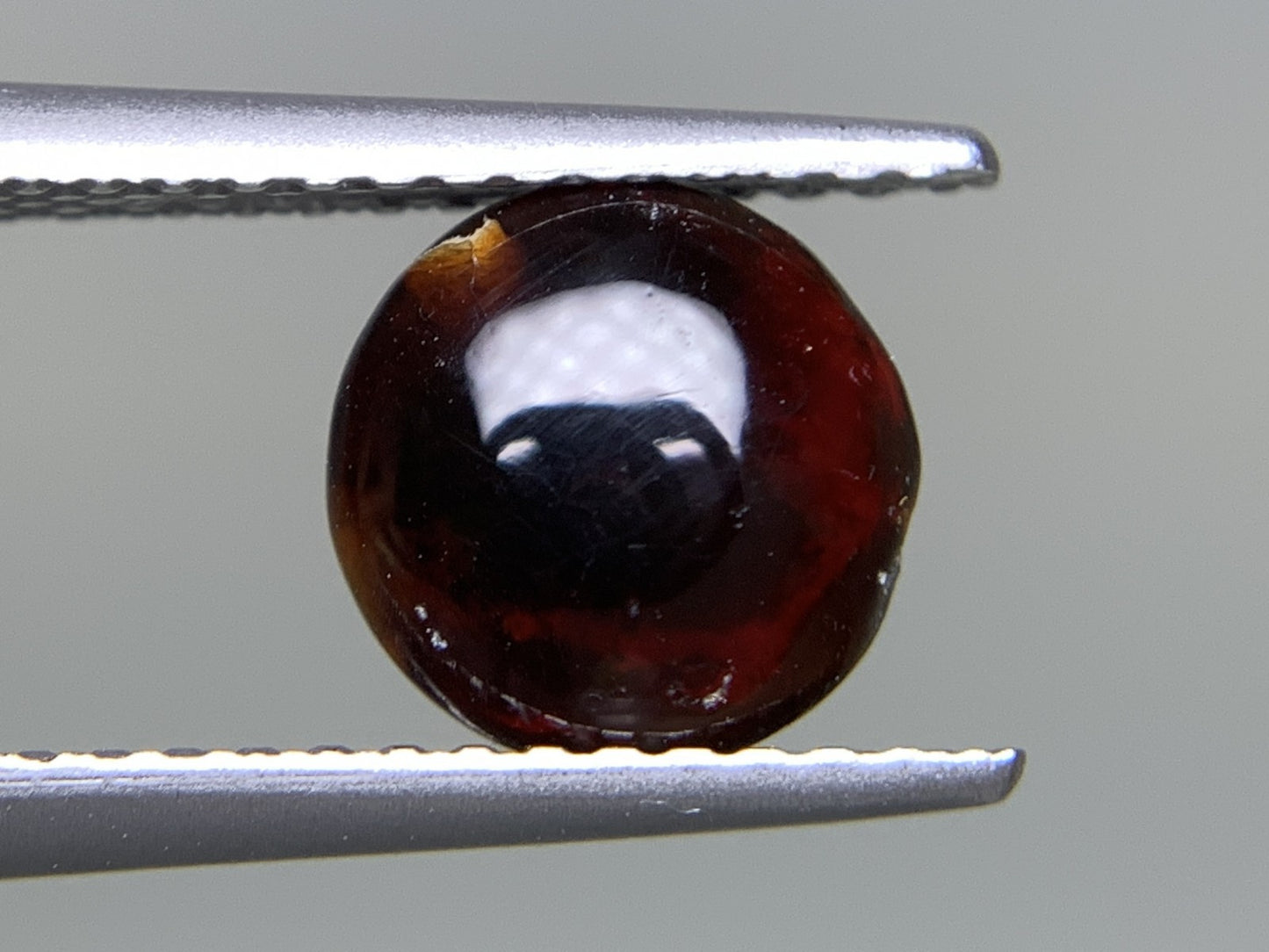 ブラックオパール (黒色化) 天然 0.764ct 宝石ソーティング付き 7.1㎜×7.0㎜×2.9㎜ ラッピング無料 ルース（ 裸石 ） 4885Y