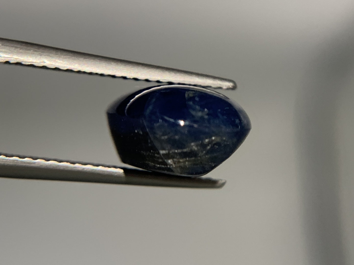 スターサファイア 10.894ct 宝石ソーティング付き  14.8㎜×10.5㎜×6.4㎜  ルース（ 裸石 ） 3524Y