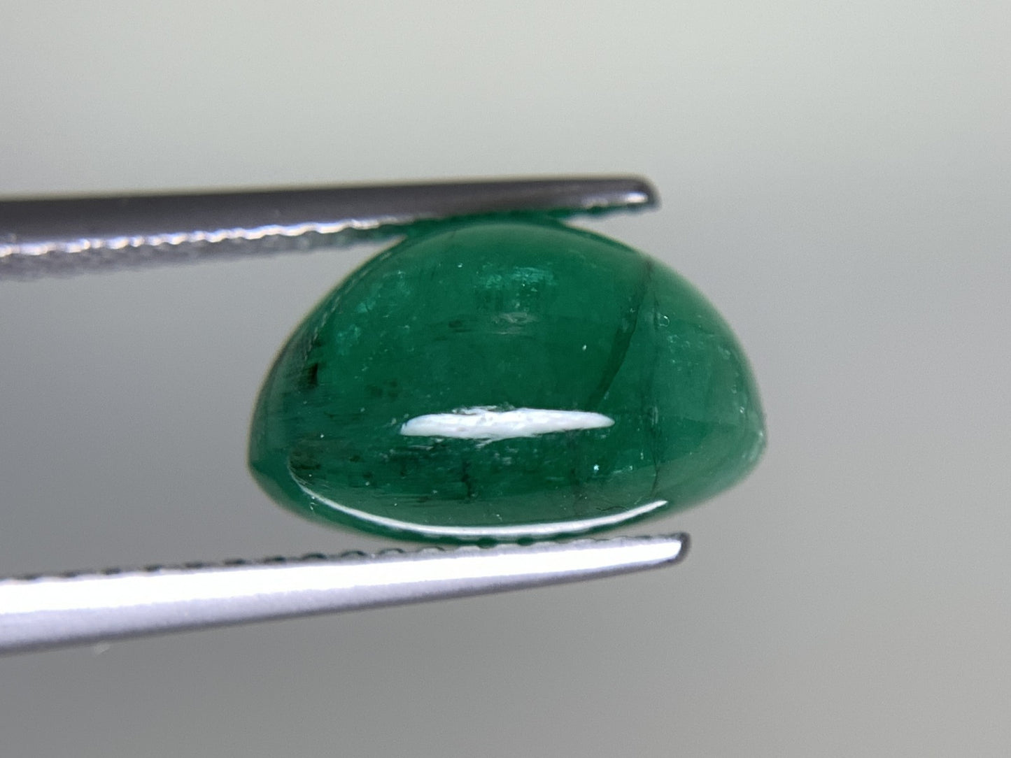エメラルド 天然 5.991ct 中央宝石ソーティング付き 11.6㎜×9.9㎜×7.5㎜ 天然 ルース（ 裸石 ） 5031Y