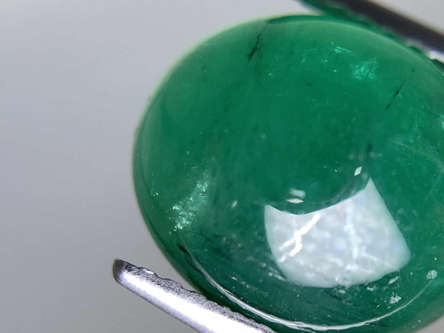 エメラルド 天然 5.991ct 中央宝石ソーティング付き 11.6㎜×9.9㎜×7.5㎜ 天然 ルース（ 裸石 ） 5031Y