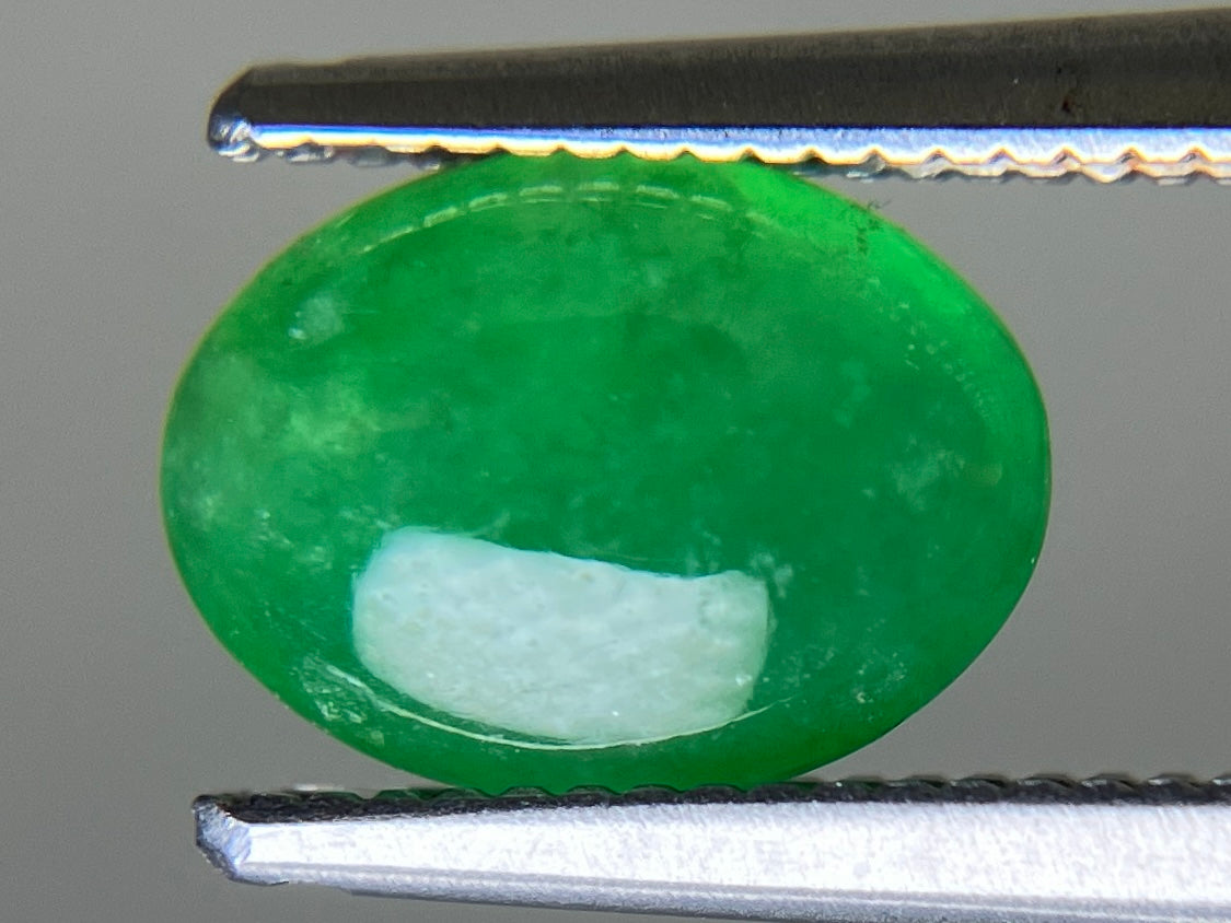ひすい（ヒスイ 翡翠） 天然 1.502ct 宝石ソーティング付き 8.5㎜×6.3㎜×3.1㎜ ルース（ 裸石 ） 7174YY