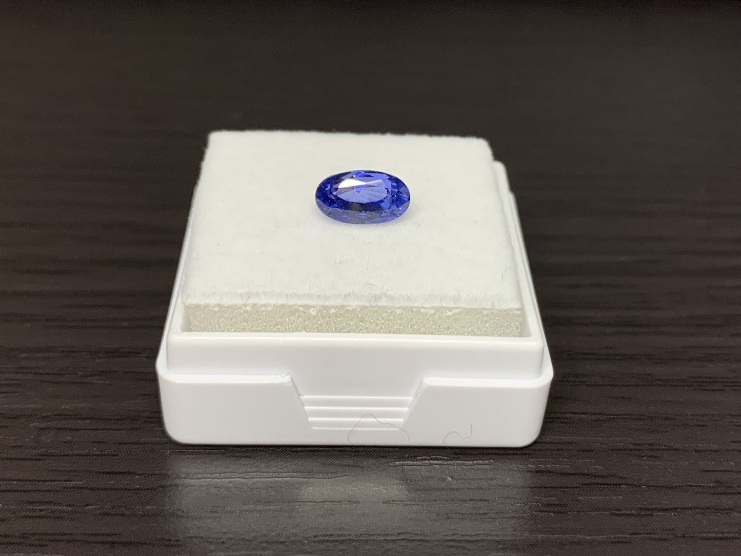 サファイア  1.36ct  GIA宝石鑑別書付き  Sri Lanka  No heat  7.51㎜×4.26㎜×4.43㎜  ルース（ 裸石 ）   1818Y