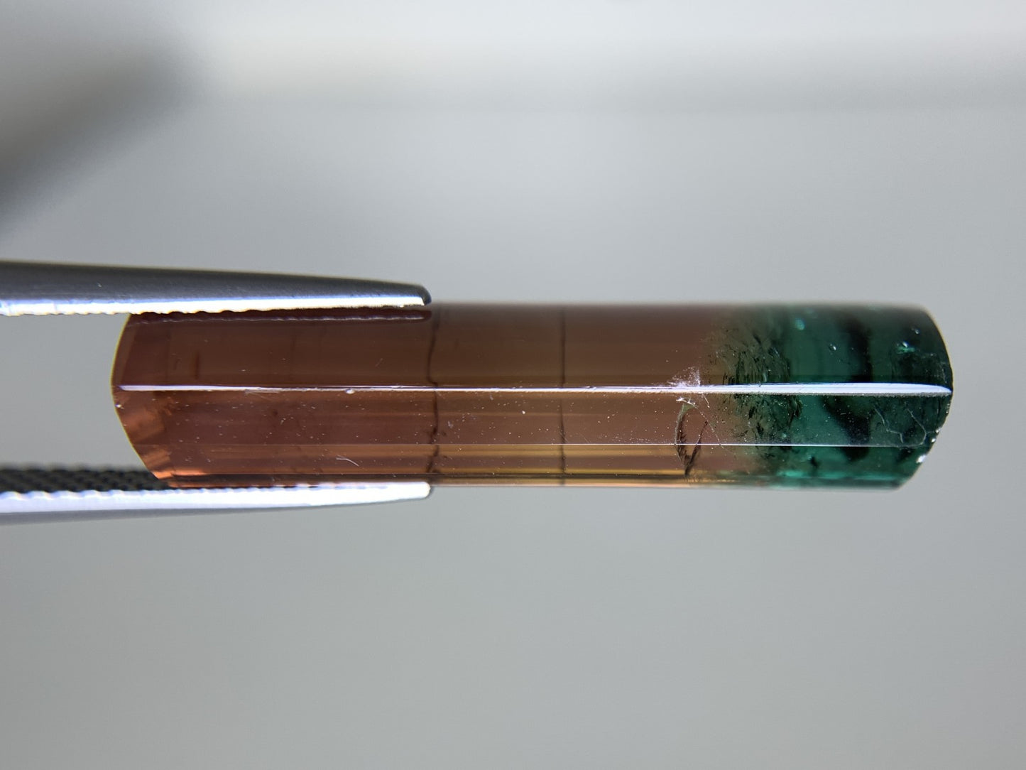 パーティカラードトルマリン 天然 18.298ct 中央宝石ソーティング付き 28.72㎜×8.19㎜×7.12㎜ ルース（ 裸石 ） 6835Y