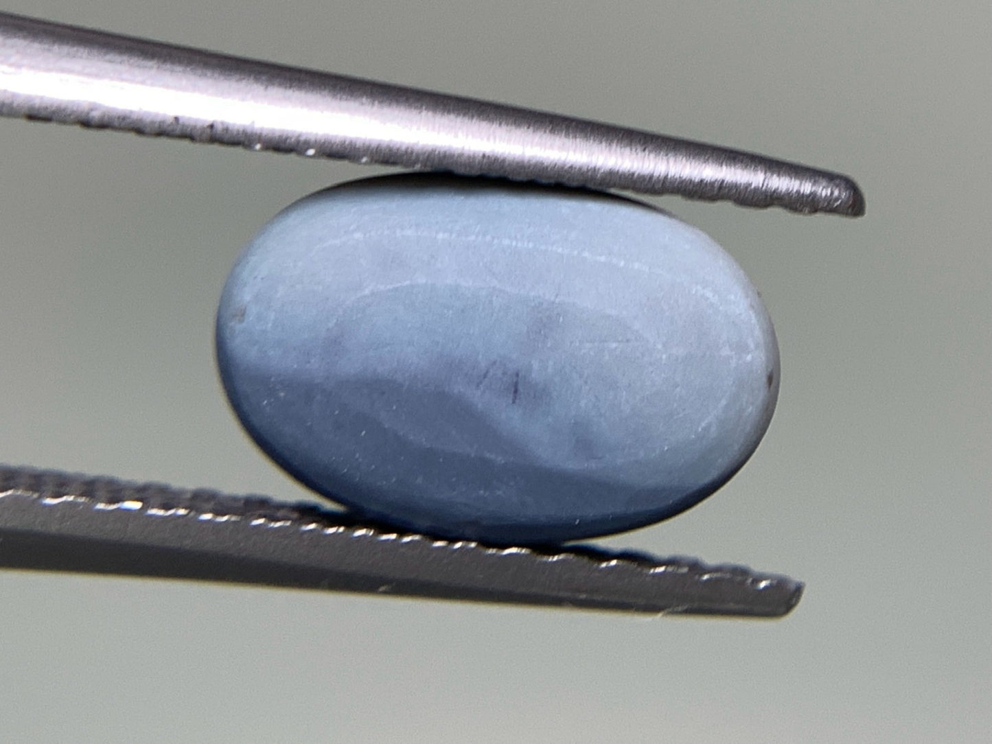 ブラックオパール 1.222ct 宝石ソーティング付き  9.2㎜×6.0㎜×3.2㎜  ルース（ 裸石 ） 2532Y
