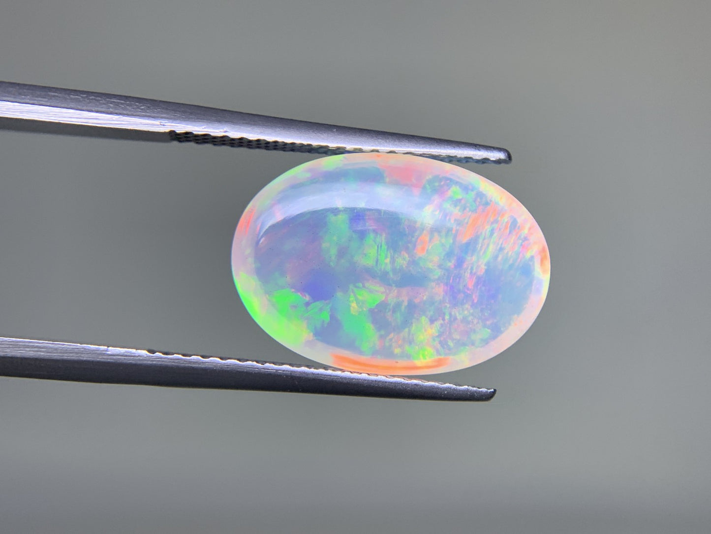 オパール 4.250ct 宝石ソーティング付き  15.7㎜×11.0㎜×5.4㎜  ルース（ 裸石 ） 3886Y