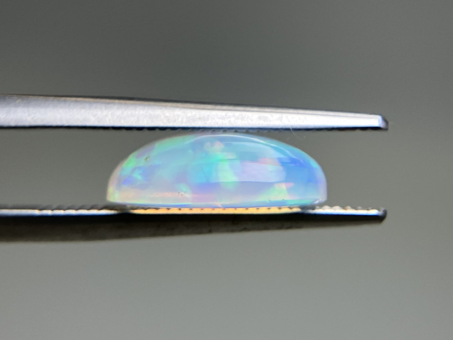 オパール 2.020ct 宝石ソーティング付き 11.5㎜×7.7㎜×3.9㎜ ルース（ 裸石 ） 4419YY