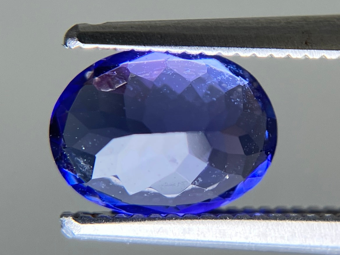 タンザナイト 天然 1.508ct 宝石ソーティング付き 7.9㎜×6.0㎜×4.2㎜ ルース（ 裸石 ） 7373YY
