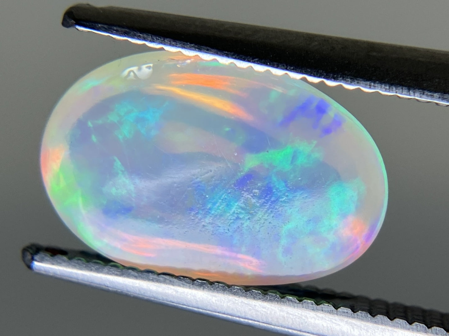 オパール 2.043ct 宝石ソーティング付き 11.4㎜×7.3㎜×4.5㎜ ルース（ 裸石 ） 4407YY