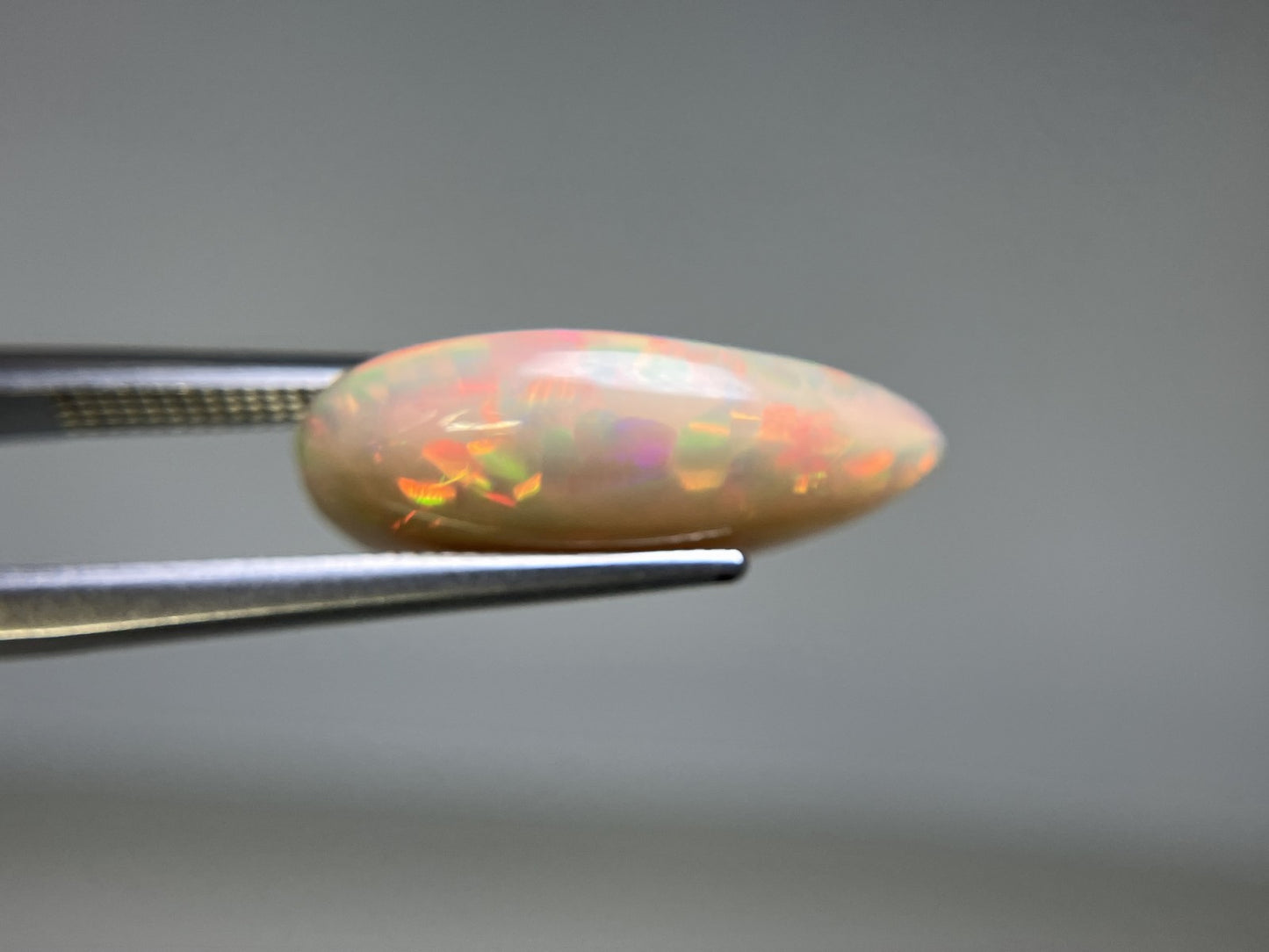 ハニカムオパール 宝石ソーティング付き  5.990ct　 縦19.1㎜×横12.2㎜×高さ5.5㎜　 ルース（ 裸石 ）　 2910YY