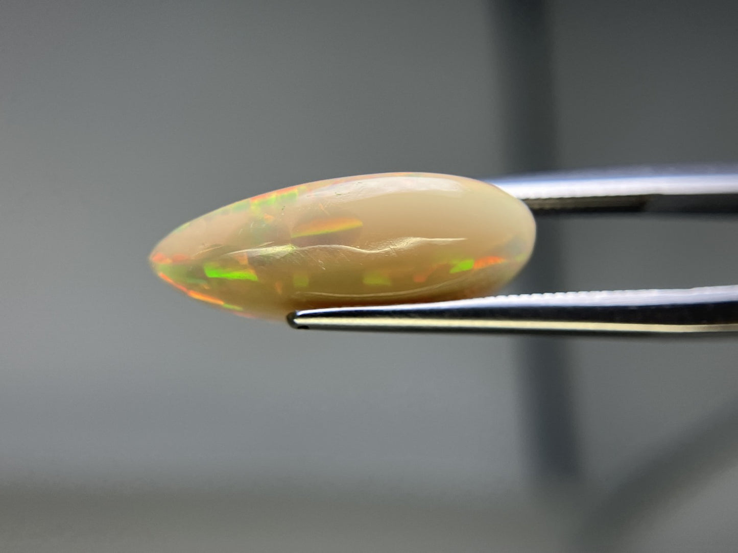 ハニカムオパール 宝石ソーティング付き  5.990ct　 縦19.1㎜×横12.2㎜×高さ5.5㎜　 ルース（ 裸石 ）　 2910YY