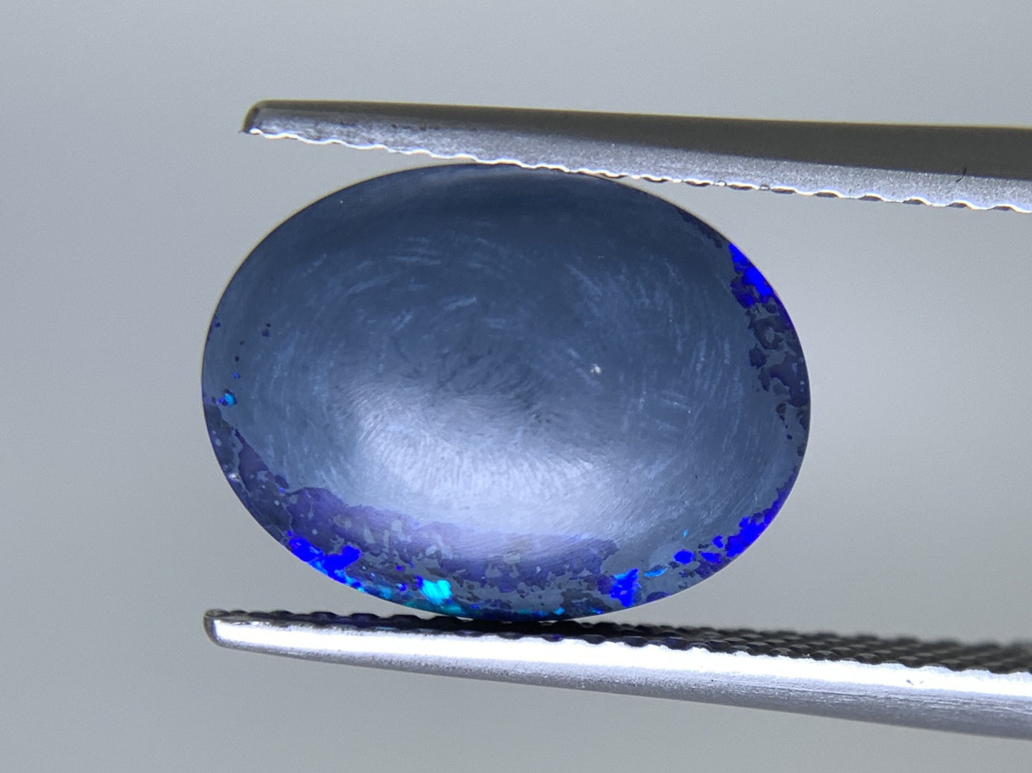ブラックオパール 天然 3.647ct 中央宝石ソーティング付き 12.6㎜×9.5㎜×5.1㎜ ルース（ 裸石 ） 6741Y