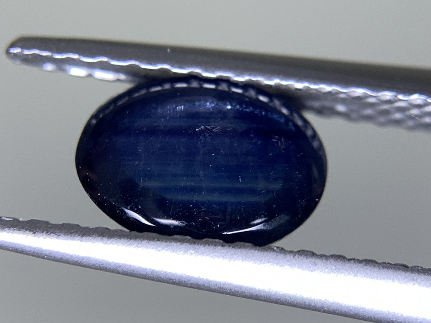 サファイア  天然  1.142ct  宝石ソーティング付き  6.9㎜×5.1㎜×3.1㎜  ラッピング無料  ルース（ 裸石 ）  5002Y