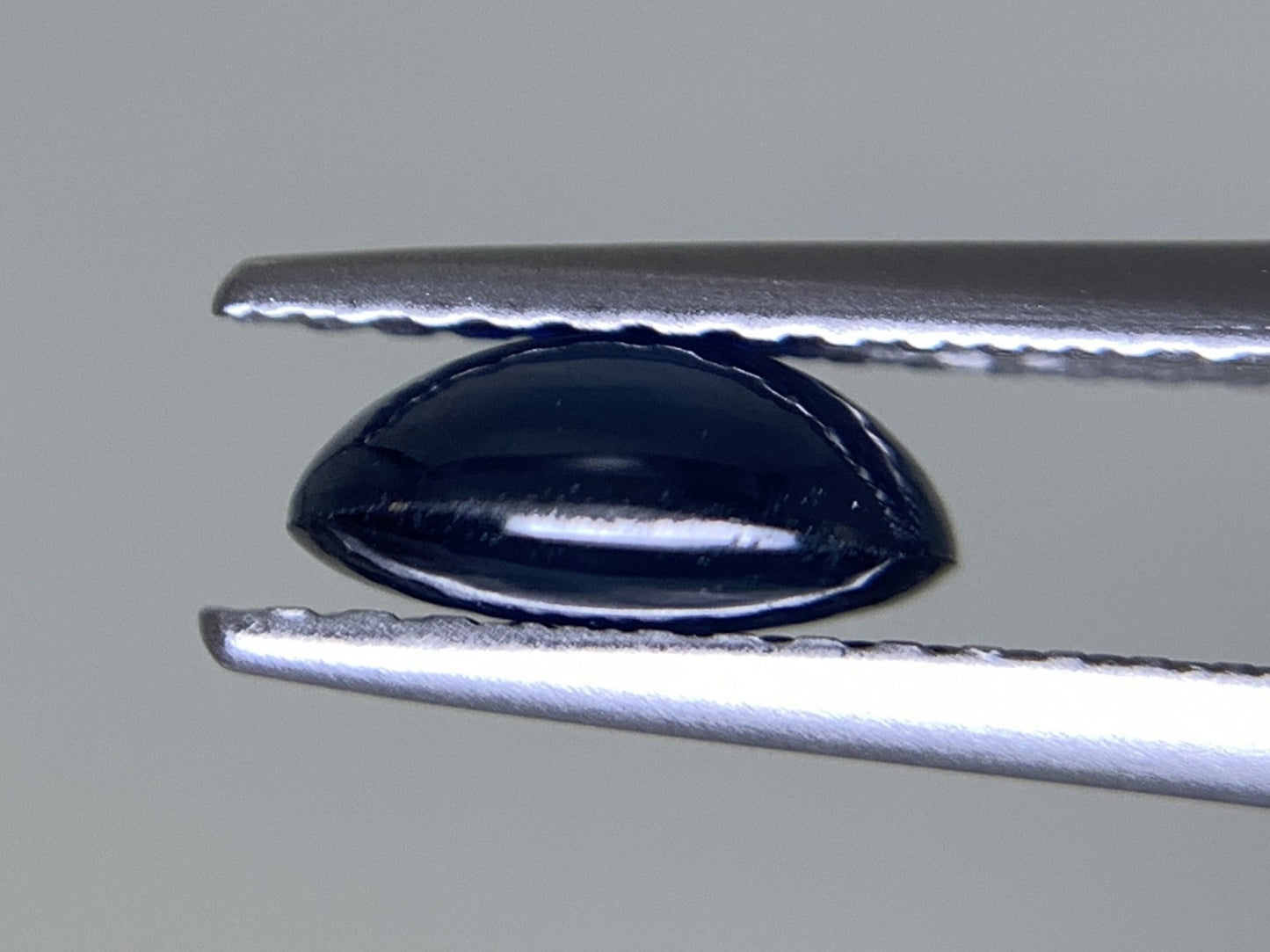 サファイア  天然  1.142ct  宝石ソーティング付き  6.9㎜×5.1㎜×3.1㎜  ラッピング無料  ルース（ 裸石 ）  5002Y
