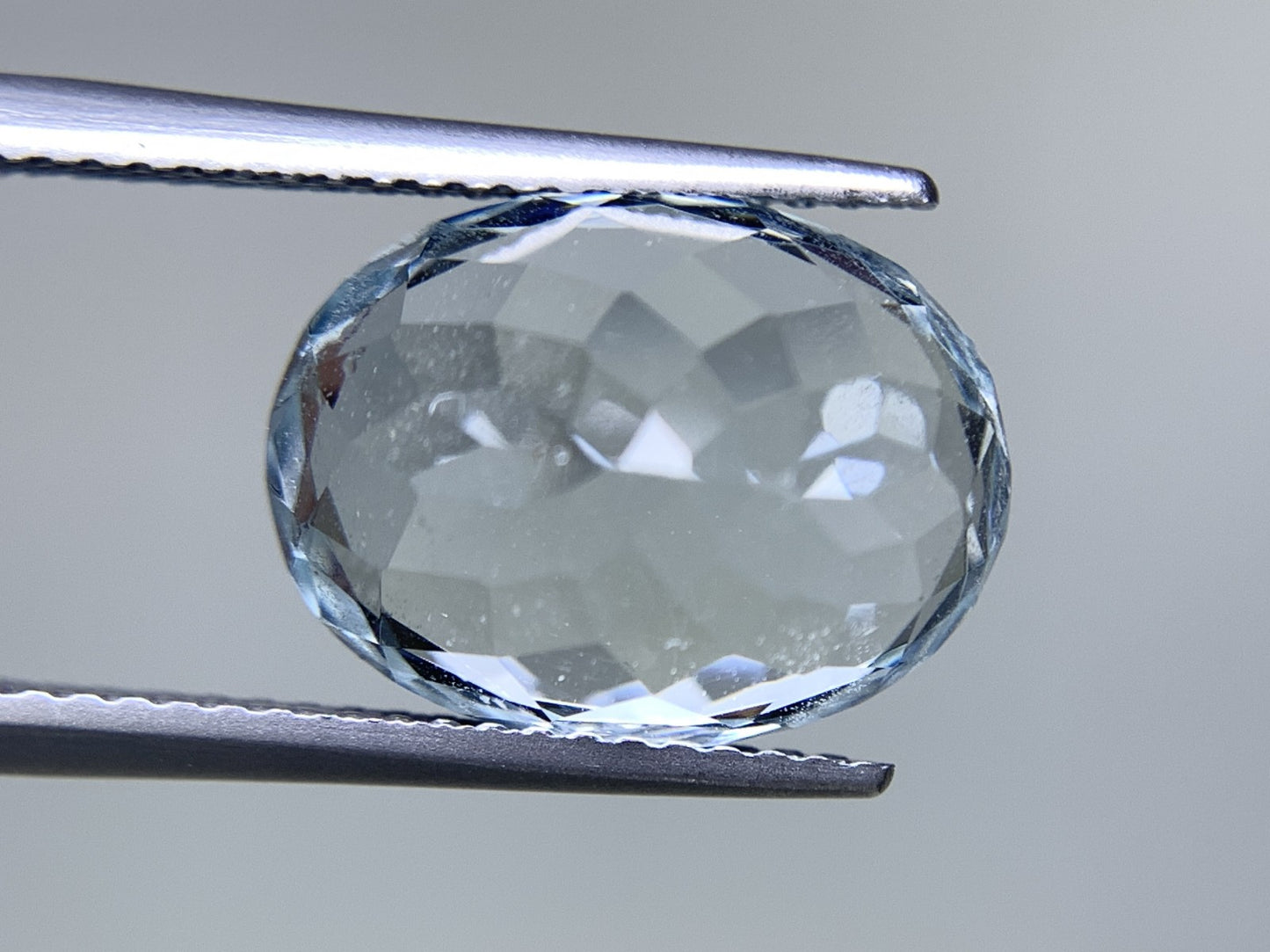 アクアマリン 天然 6.530ct 宝石ソーティング付き 13.6㎜×10.2㎜×7.8㎜ ルース（ 裸石 ） 5984Y
