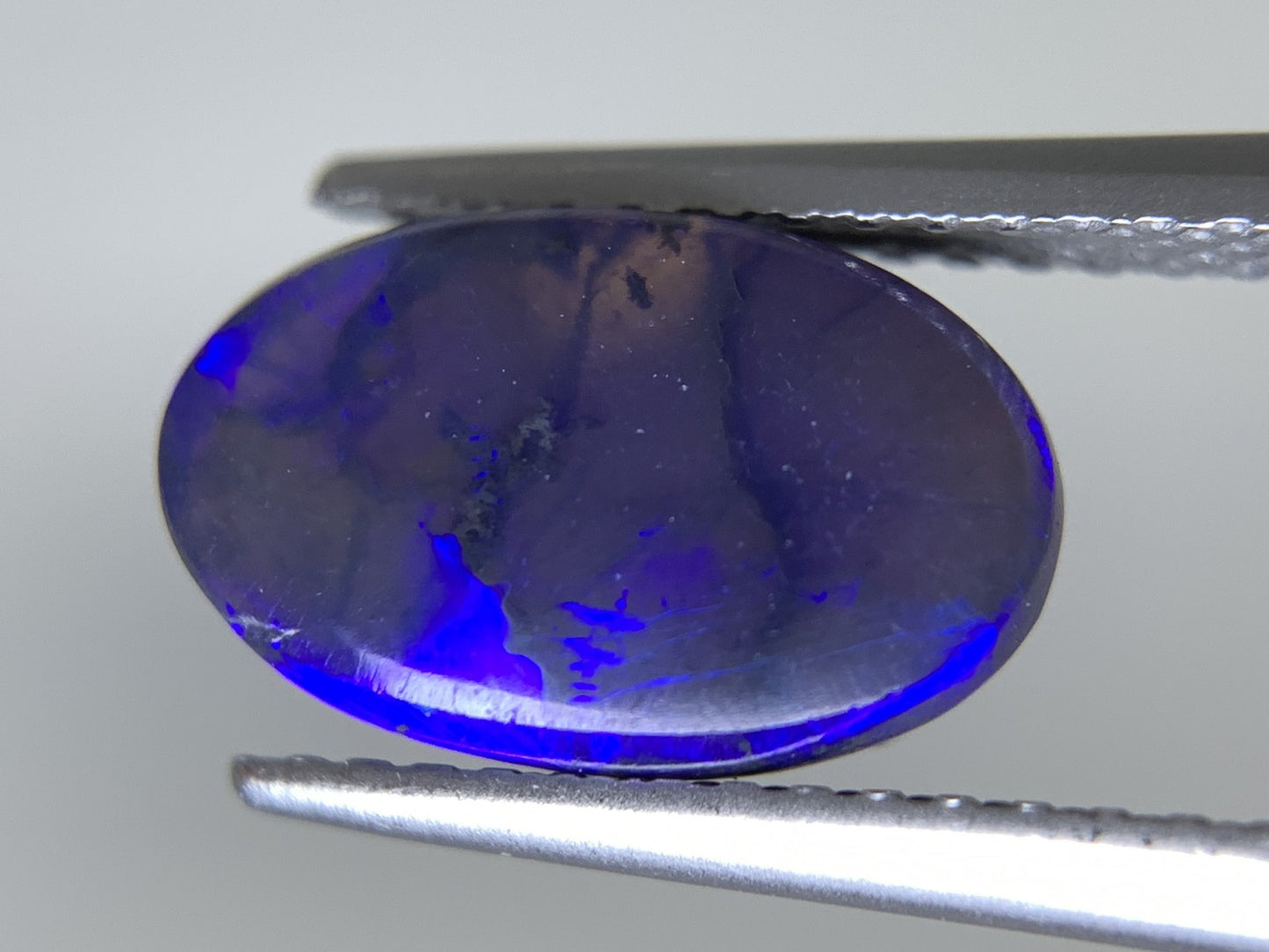 ブラックオパール 天然 1.759ct 中央宝石ソーティング付き 10.9㎜×6.8㎜×3.2㎜ ルース（ 裸石 ） 6838Y