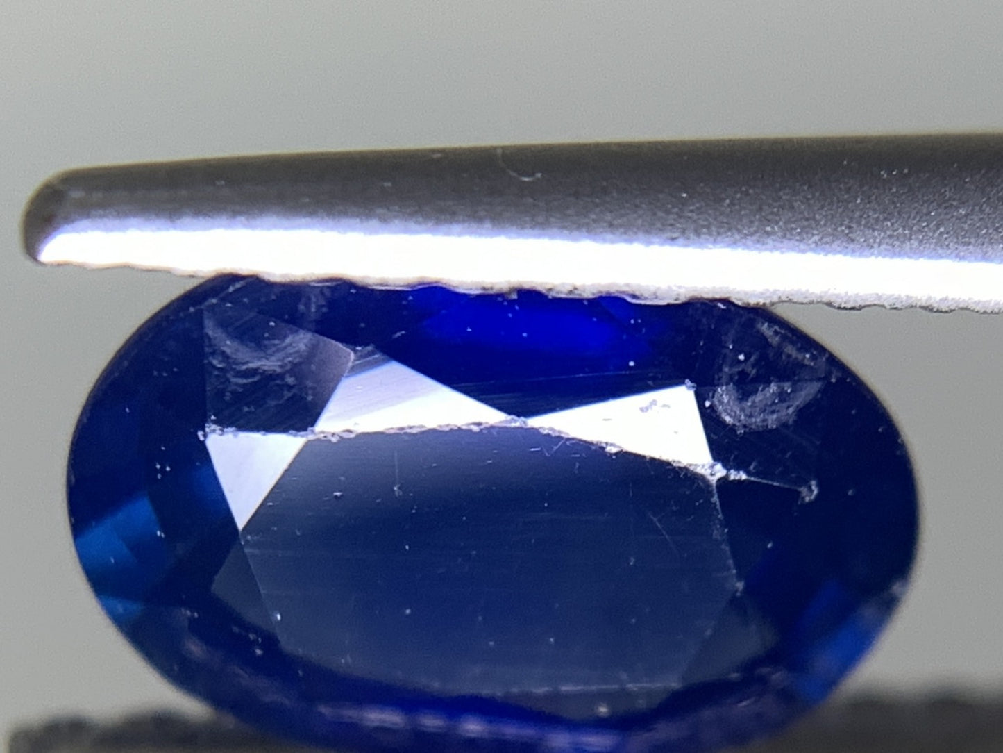 サファイア  天然  1.497ct  宝石ソーティング付き  8.0㎜×6.0㎜×3.5㎜  ルース（ 裸石 ）  4854Y
