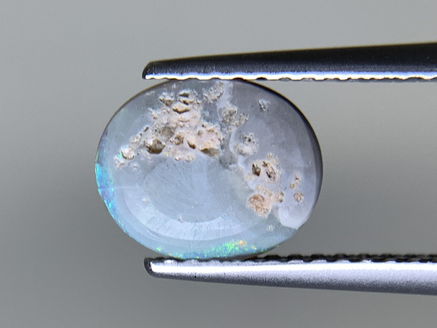 ブラックオパール 天然 1.008ct 宝石ソーティング付き カン有り 8.4㎜×7.0㎜×2.8㎜ ルース（ 裸石 ） 6859Y