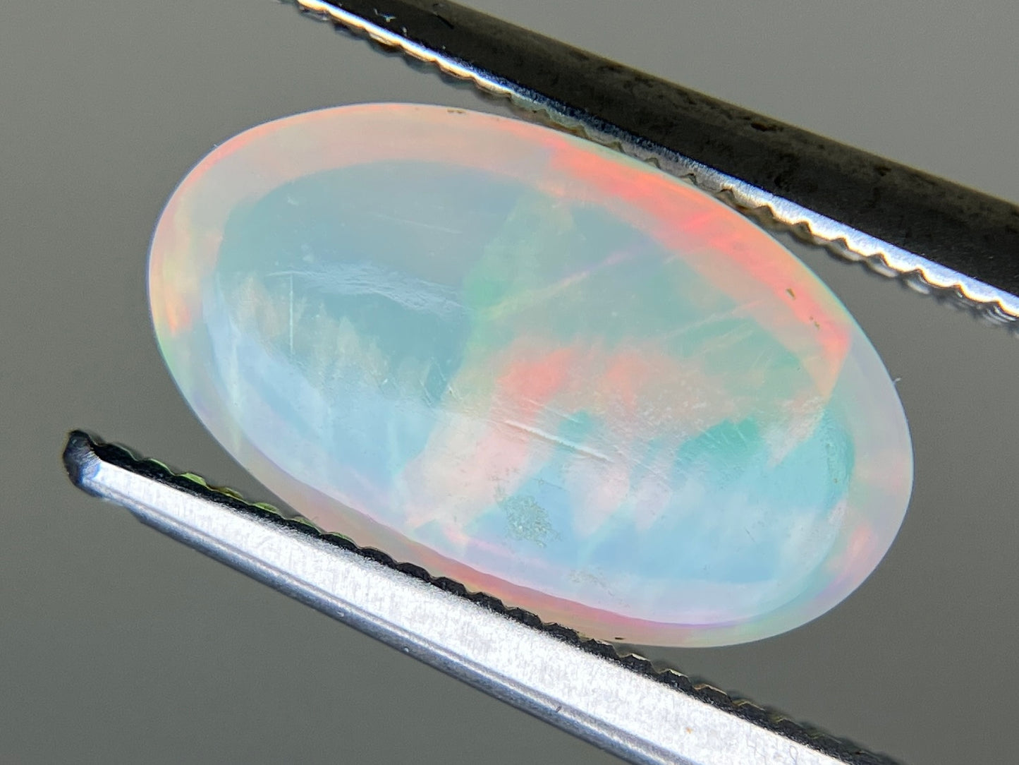 オパール 2.121ct 宝石ソーティング付き 11.6㎜×6.9㎜×4.8㎜ ルース（ 裸石 ） 4429YY