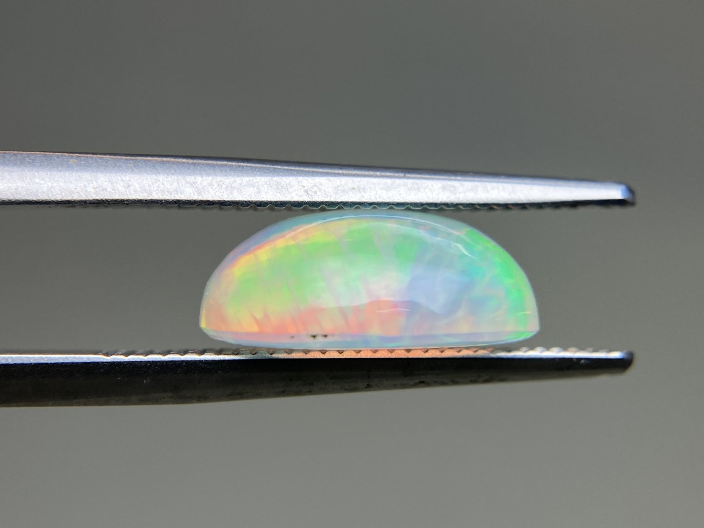 オパール 2.121ct 宝石ソーティング付き 11.6㎜×6.9㎜×4.8㎜ ルース（ 裸石 ） 4429YY