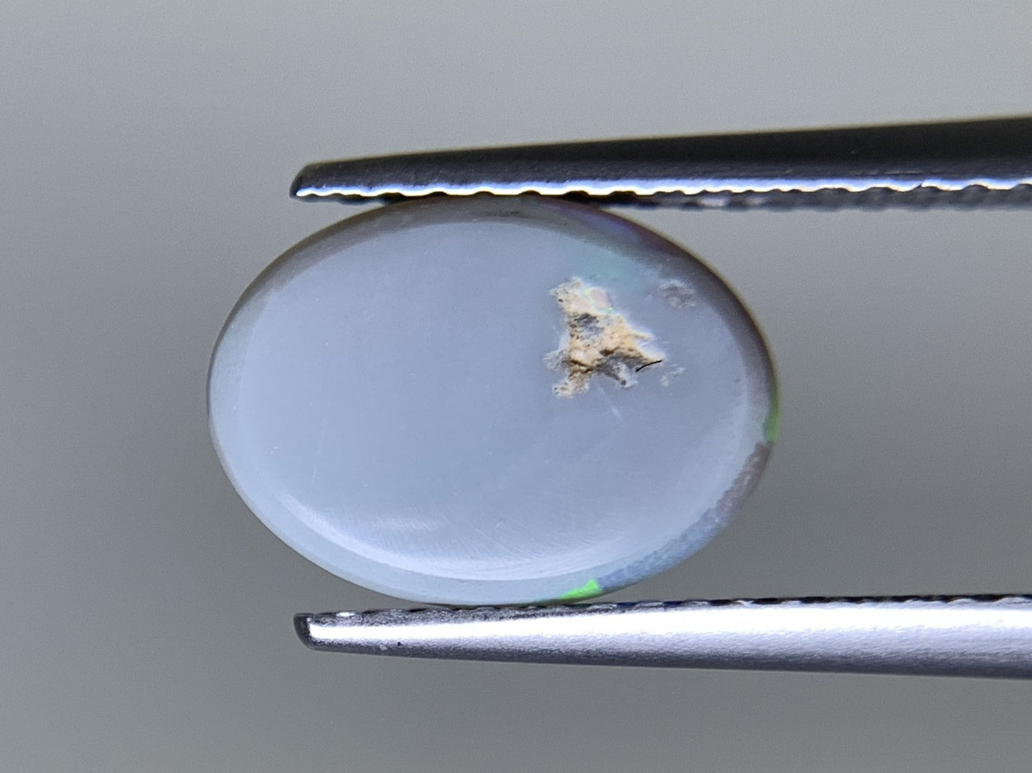 ブラックオパール 天然 1.758ct 宝石ソーティング付き カン有り 10.6㎜×7.7㎜×3.4㎜ ルース（ 裸石 ） 6874Y