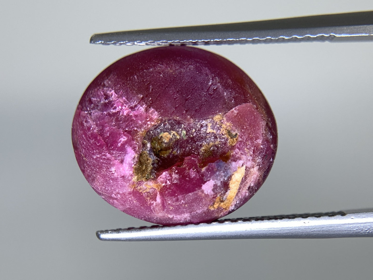ルビー 天然 12.003ct 宝石ソーティング付き 14.5㎜×12.8㎜×6.5㎜ ルース（ 裸石 ） 6877Y