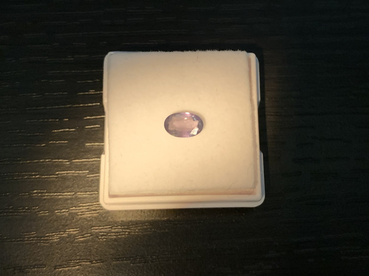 アレキサンドライト  0.67ct  GIA宝石鑑別書付き  India  Green changing to Purple 6.68㎜×4.36㎜×2.31㎜  ルース（ 裸石 ）   1722Y