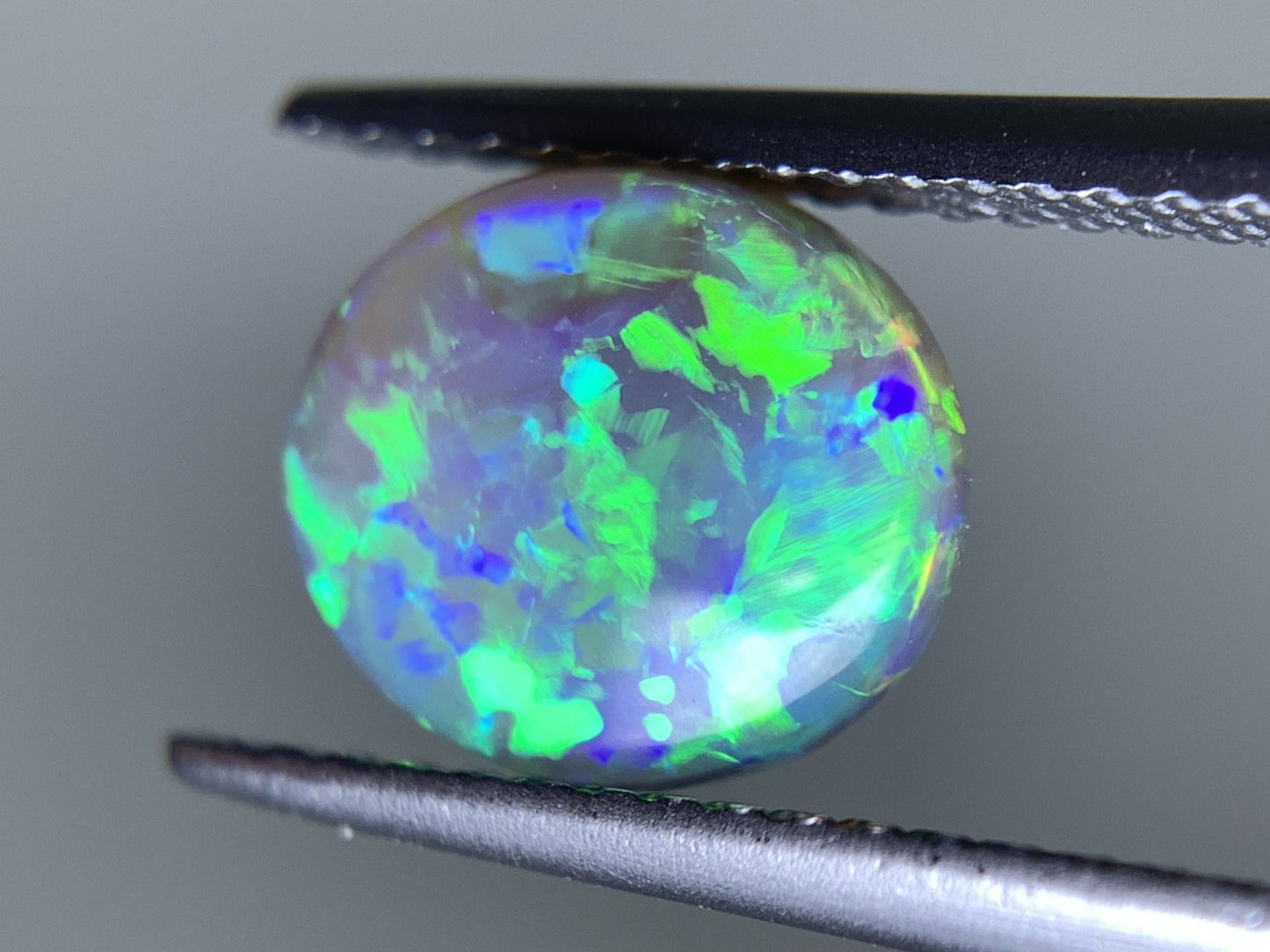 ブラックオパール 天然  1.300ct  宝石ソーティング付き  8.8㎜×7.7㎜×3.0㎜ ルース（ 裸石 ）  5995Y