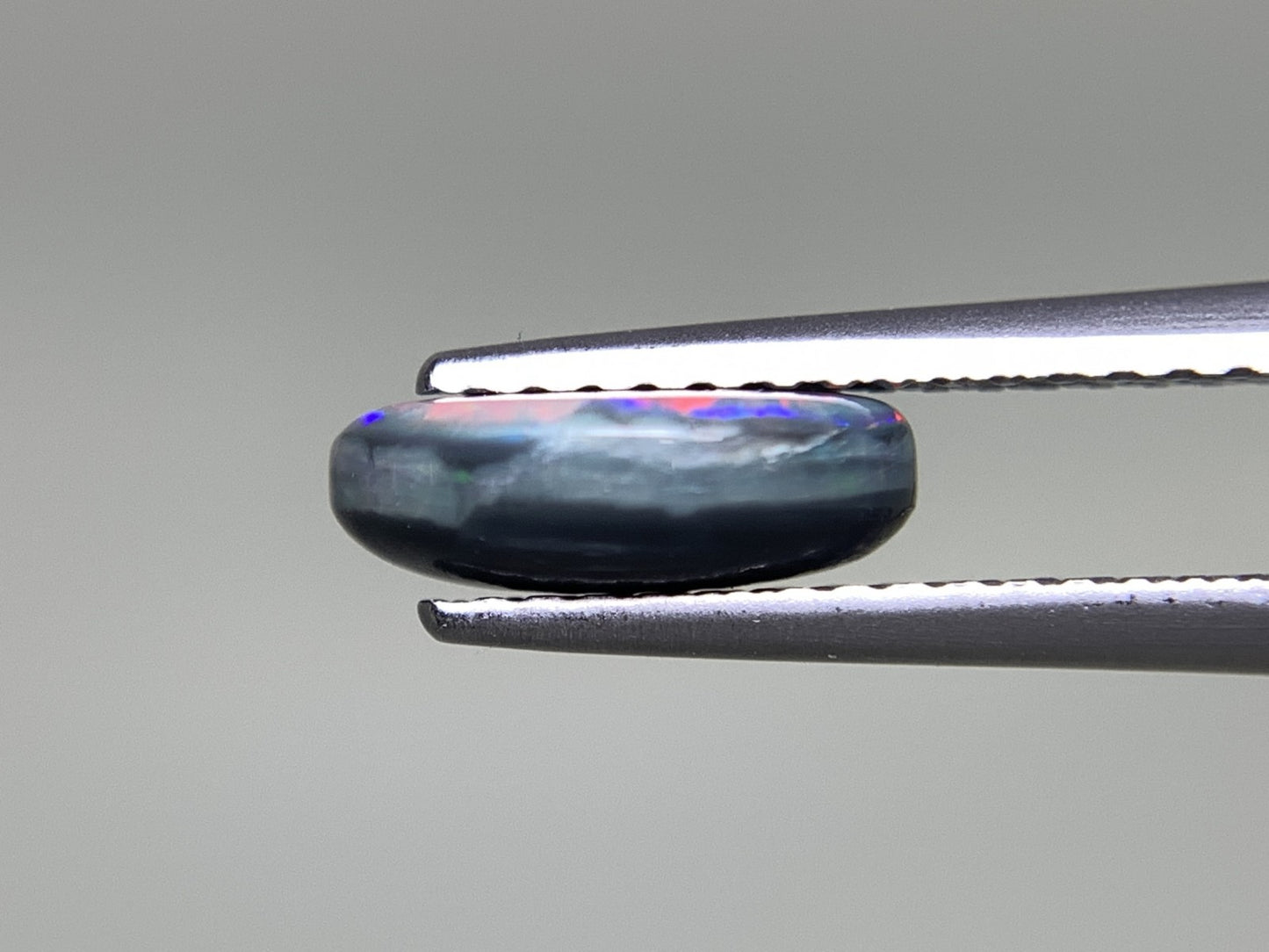 ブラックオパール 天然 1.339ct 中央宝石ソーティング付き 9.2㎜×7.0㎜×3.1㎜ 天然 ルース（ 裸石 ） 4919Y