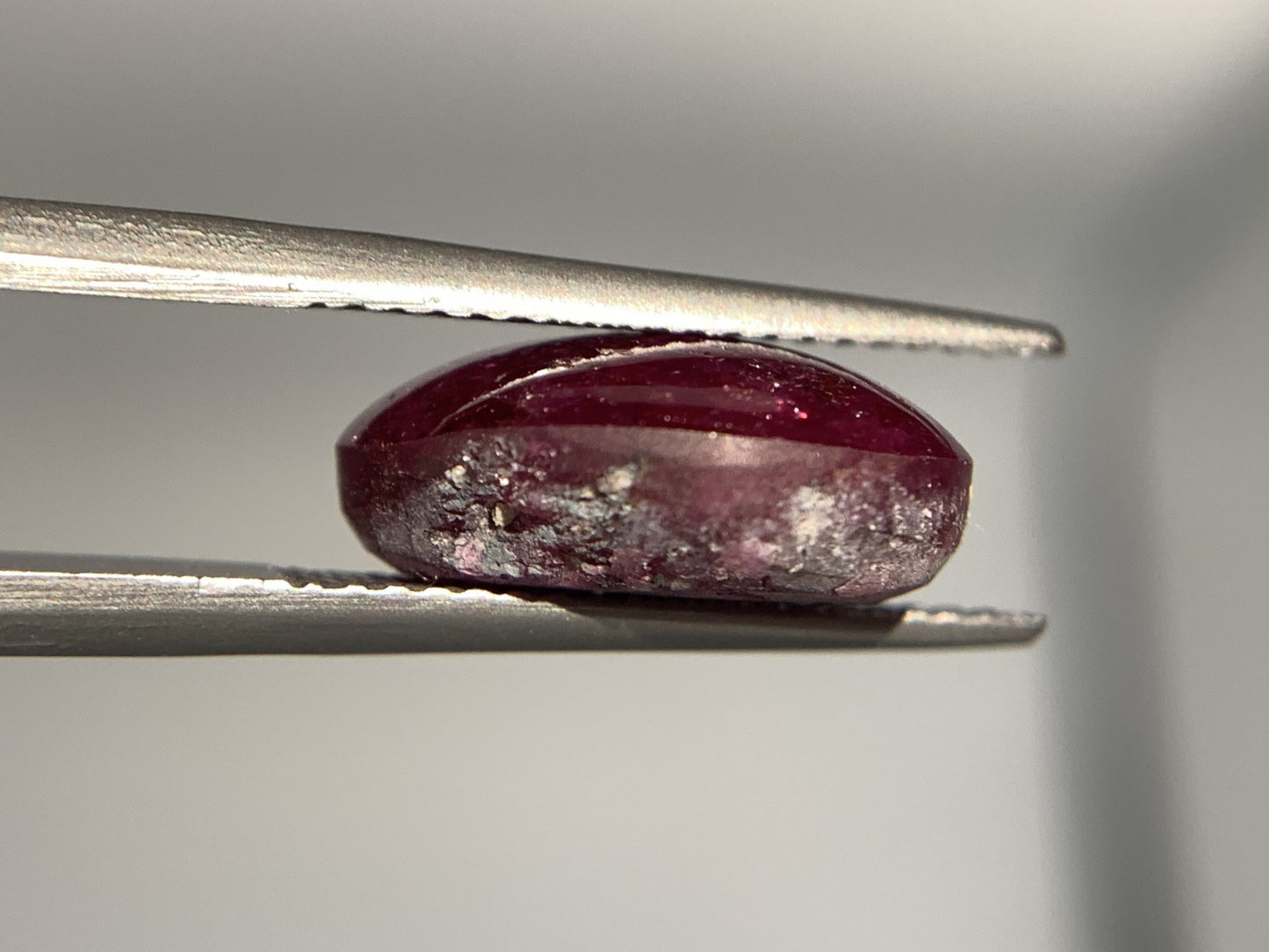 スタールビー 天然  7.650ct  宝石ソーティング付き  13.4㎜×9.5㎜×5.5㎜ ルース（ 裸石 ）  5994Y