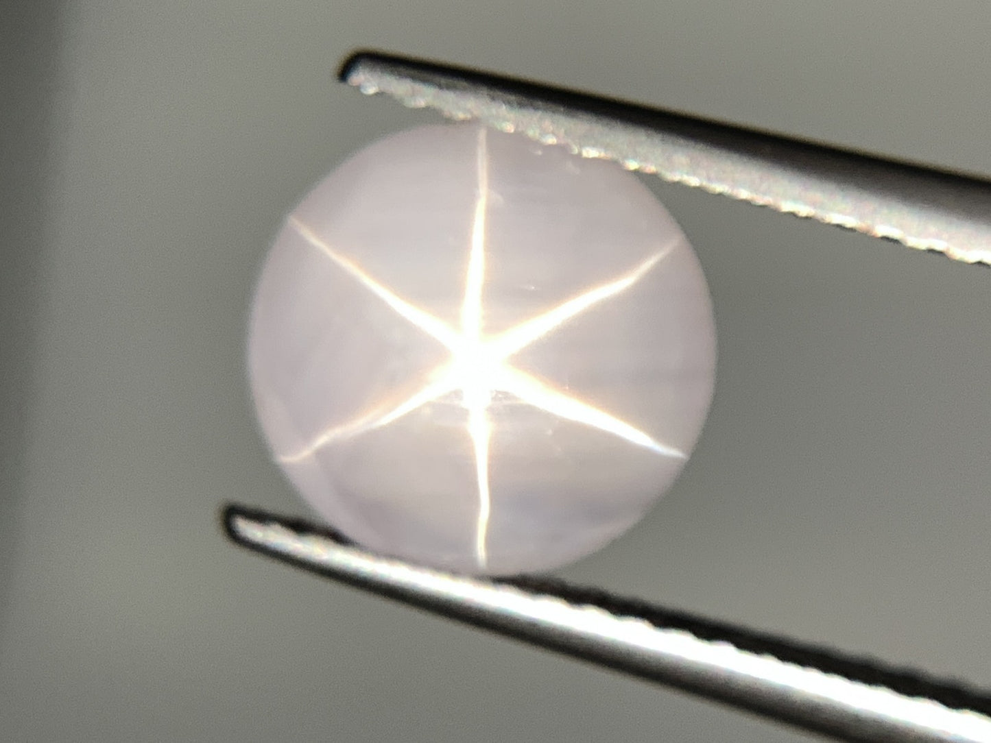 スターサファイア 3.966ct 宝石ソーティング付き  8.9㎜×8.8㎜×5.0㎜  ルース（ 裸石 ） 2466Y