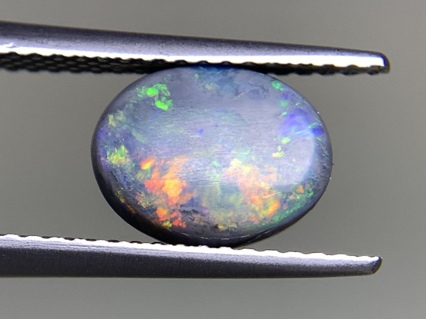 ブラックオパール 天然 1.491ct 中央宝石ソーティング付き 9.2㎜×7.2㎜×3.4㎜ 天然 ルース（ 裸石 ） 5013Y