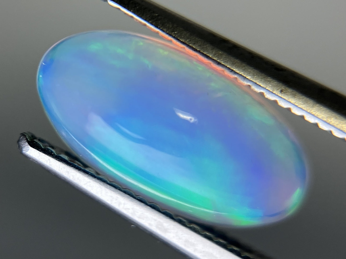 オパール 1.740ct 宝石ソーティング付き 11.8㎜×6.1㎜×4.7㎜ ルース（ 裸石 ） 4432YY