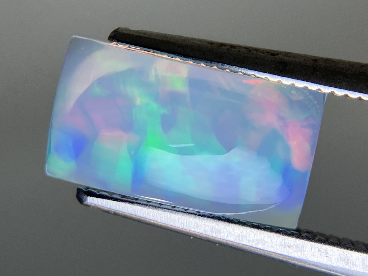 オパール 1.990ct 宝石ソーティング付き 12.1㎜×6.6㎜×3.9㎜ ルース（ 裸石 ） 4591YY