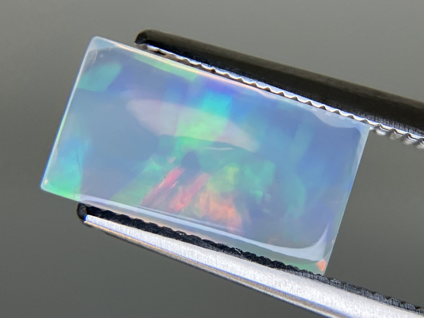 オパール 1.990ct 宝石ソーティング付き 12.1㎜×6.6㎜×3.9㎜ ルース（ 裸石 ） 4591YY