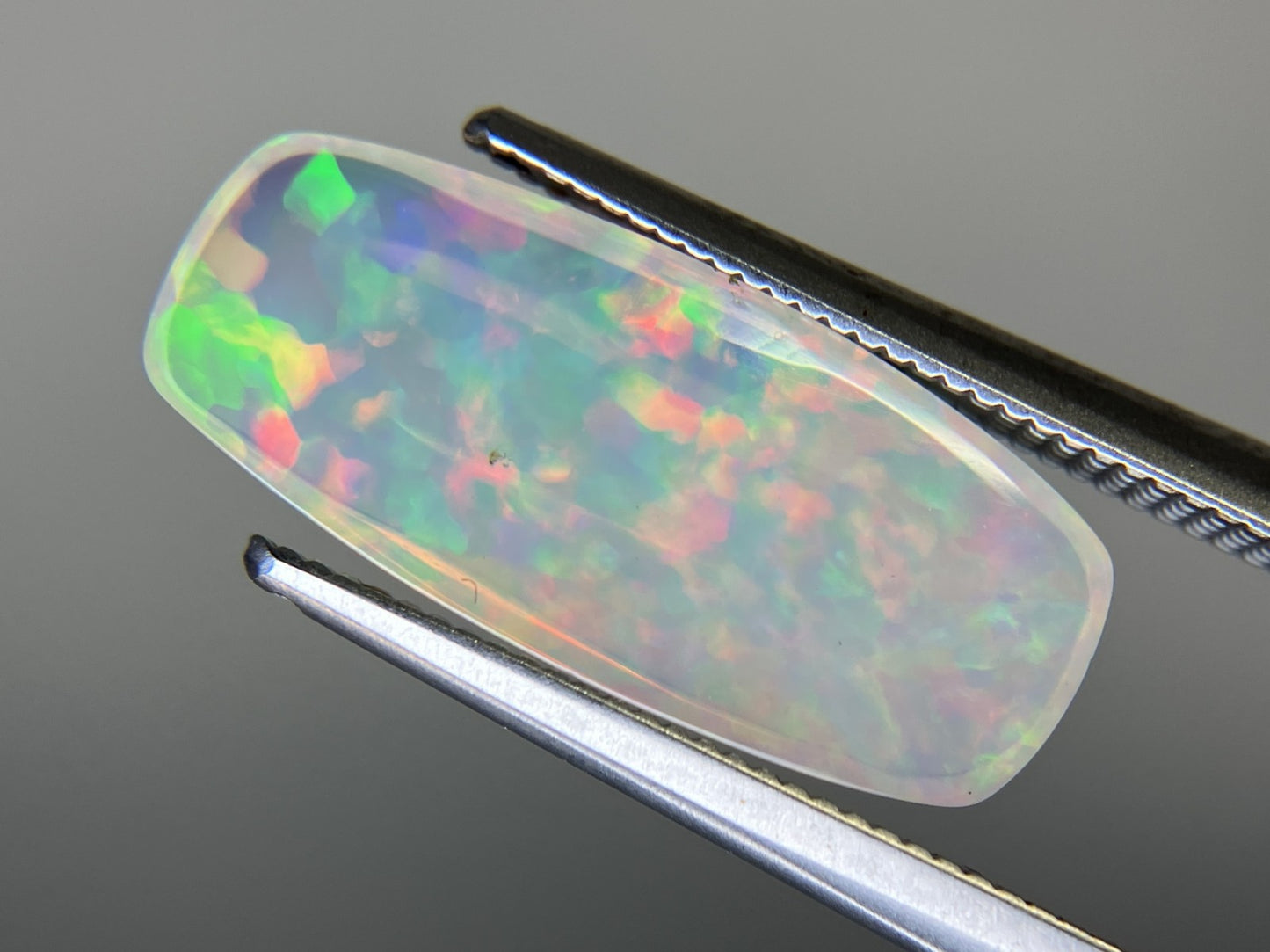 オパール 3.021ct 宝石ソーティング付き 18.1㎜×7.8㎜×3.3㎜ ルース（ 裸石 ） 4560YY