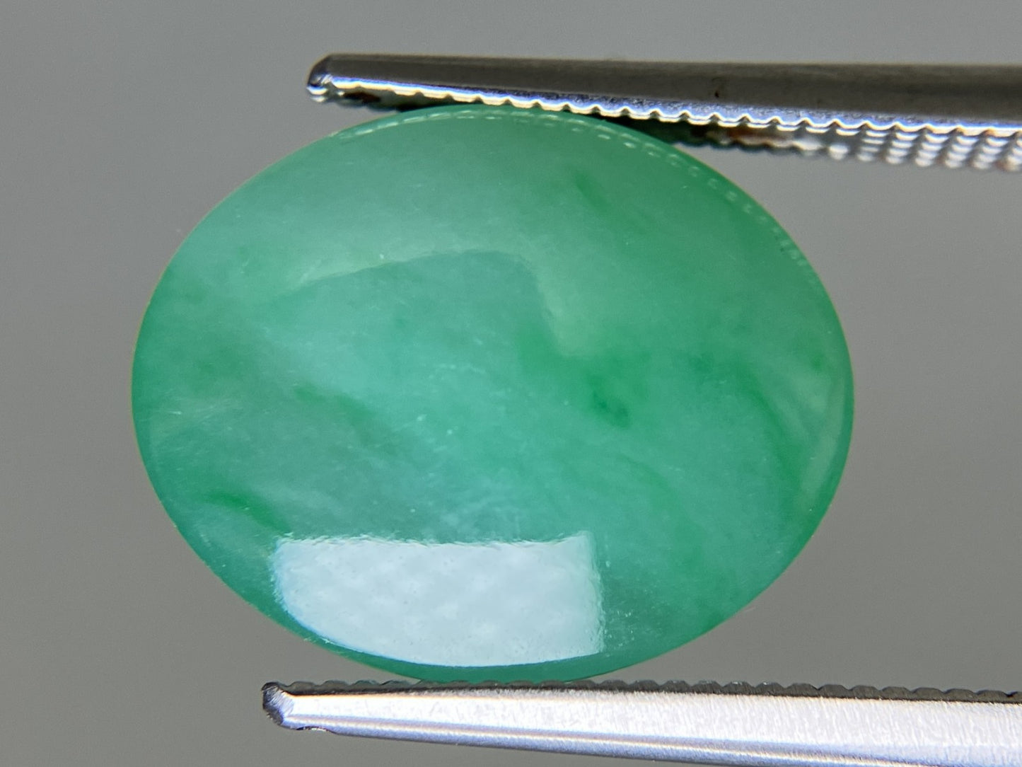 ひすい（ヒスイ 翡翠） 天然 10.951ct 宝石ソーティング付き 14.3㎜×11.6㎜×7.3㎜ ルース（ 裸石 ） 7368YY