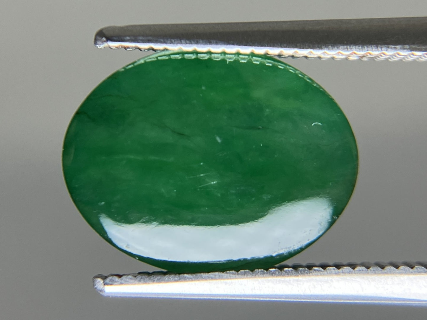 ひすい（ヒスイ 翡翠） 天然 3.681ct 宝石ソーティング付き 12.2㎜×9.7㎜×3.5㎜ ルース（ 裸石 ） 7387YY