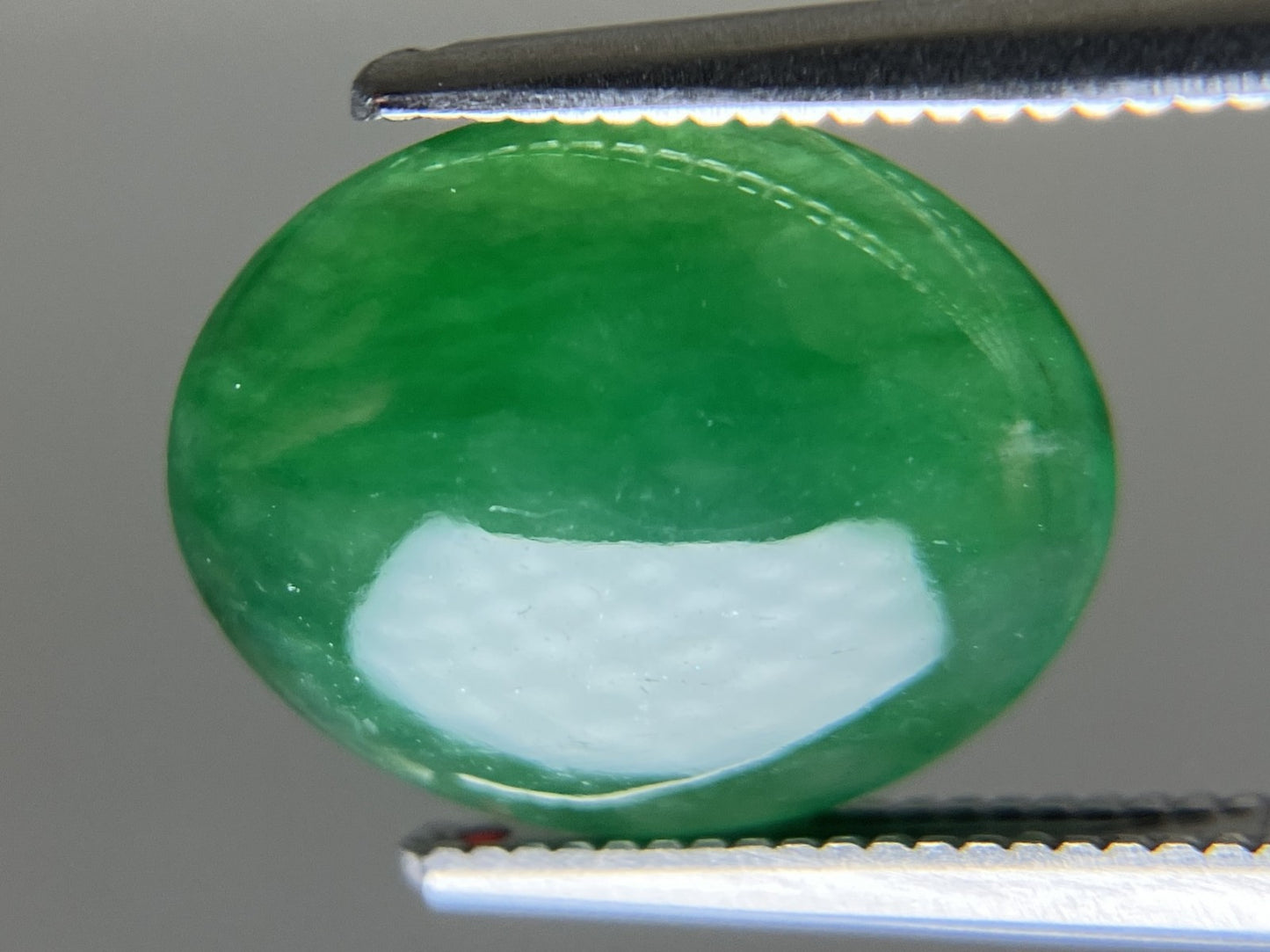ひすい（ヒスイ 翡翠） 天然 3.681ct 宝石ソーティング付き 12.2㎜×9.7㎜×3.5㎜ ルース（ 裸石 ） 7387YY