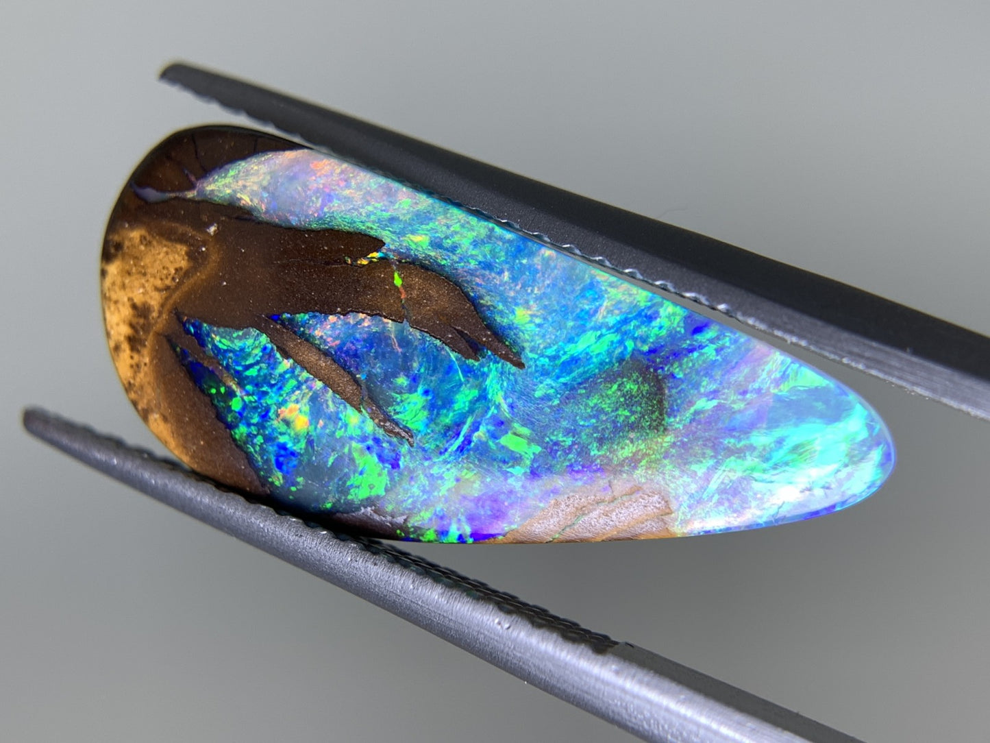 ボルダーオパール  天然  4.116ct  宝石ソーティング付き  20.9㎜×9.2㎜×2.5㎜  ルース（ 裸石 ）  5182Y