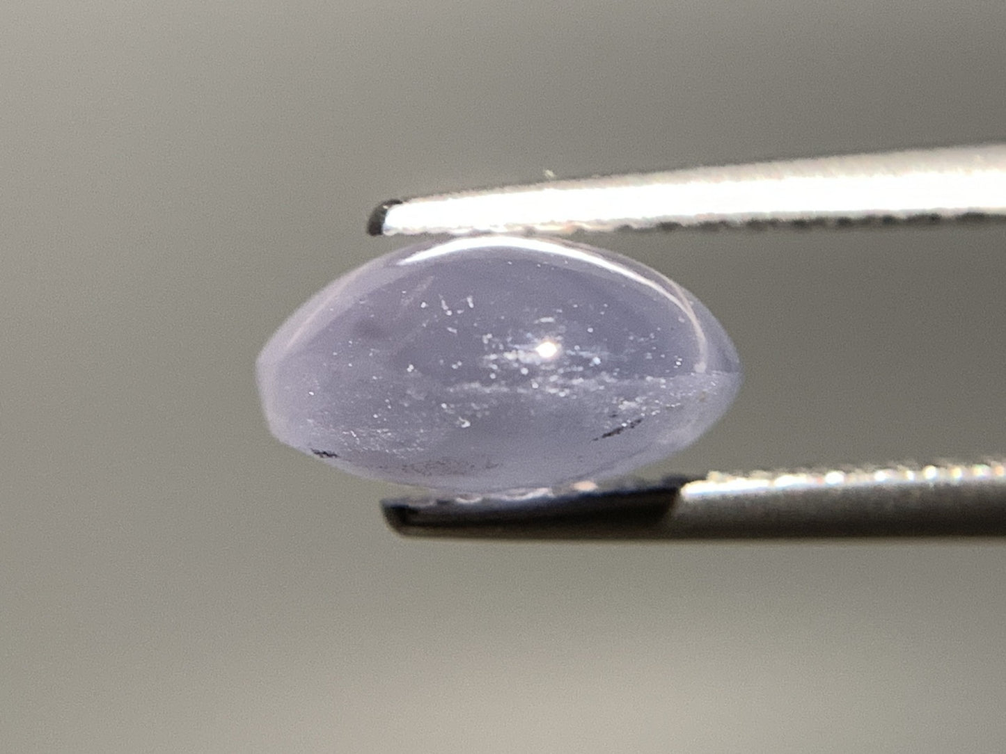 スターサファイア 天然 3.218ct 宝石ソーティング付き 8.6㎜×7.6㎜×4.6㎜ ルース（ 裸石 ） 6878Y