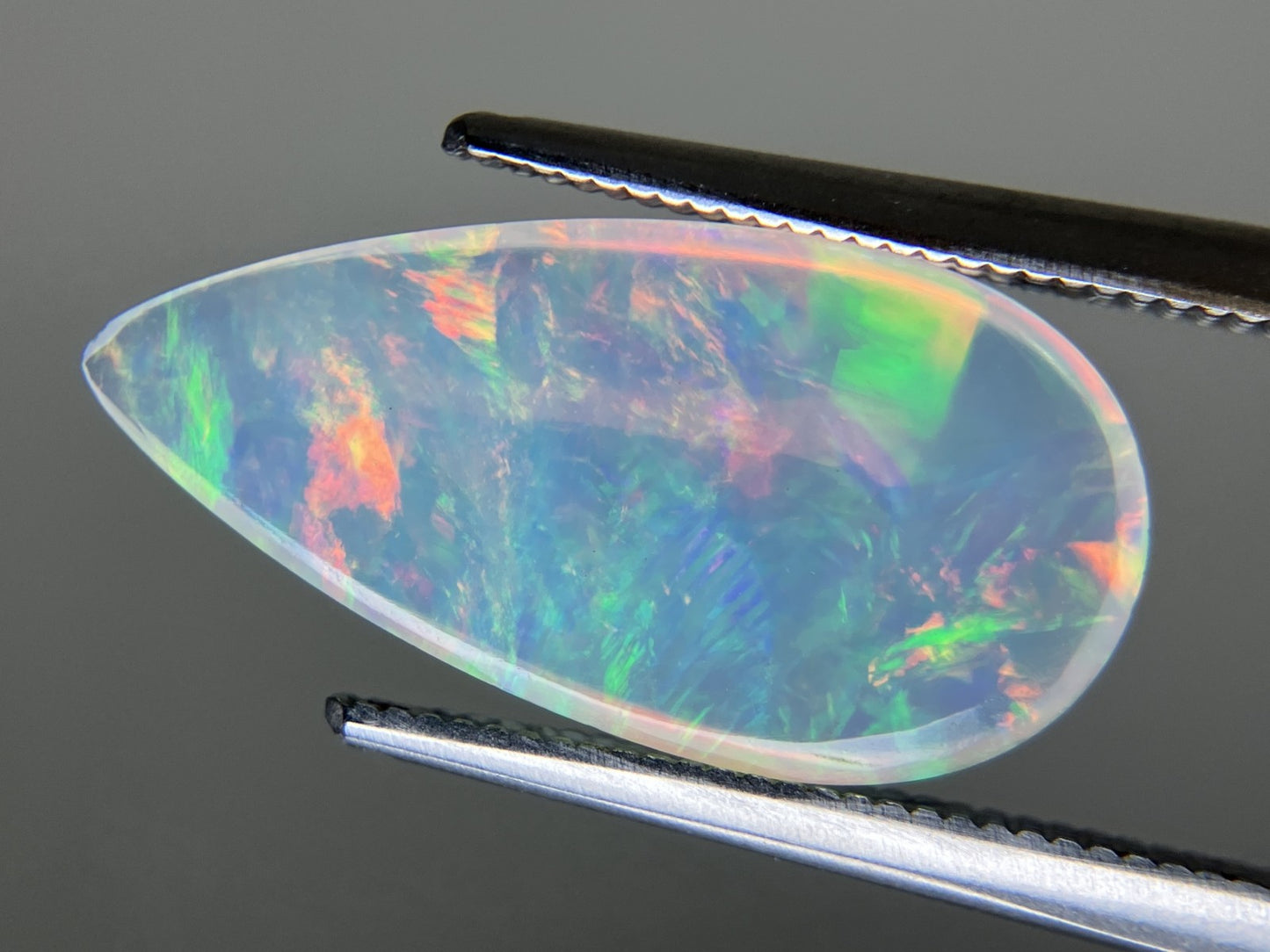 オパール 2.652ct 宝石ソーティング付き 19.2㎜×9.6㎜×3.3㎜ ルース（ 裸石 ） 4593YY