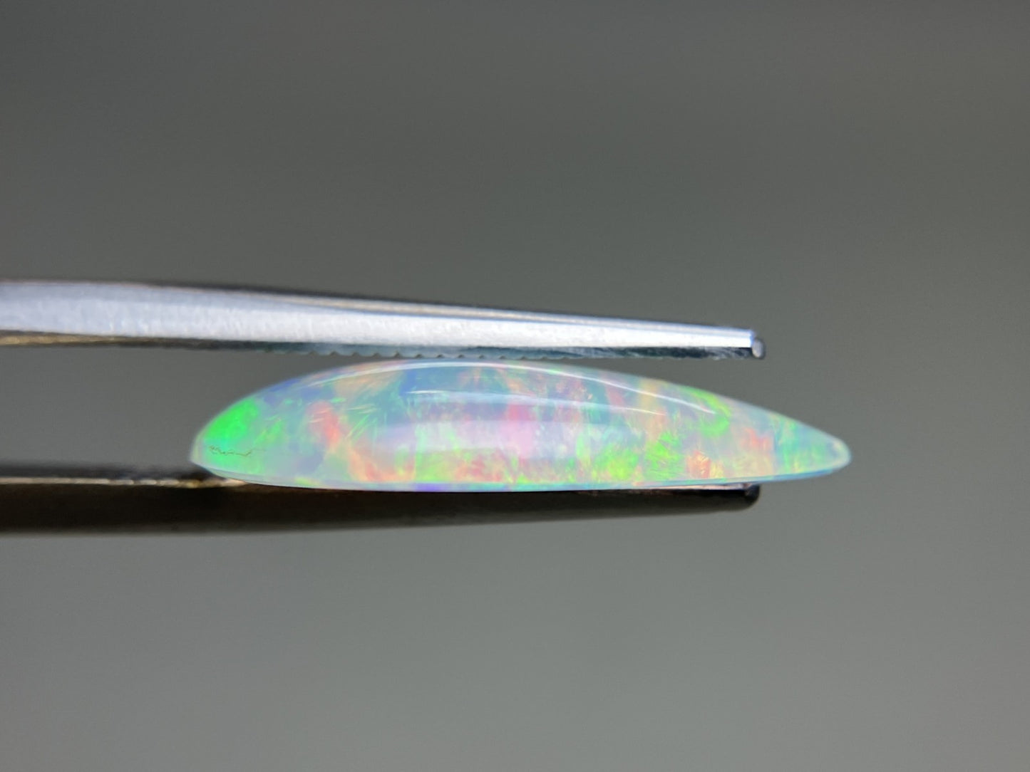オパール 2.652ct 宝石ソーティング付き 19.2㎜×9.6㎜×3.3㎜ ルース（ 裸石 ） 4593YY