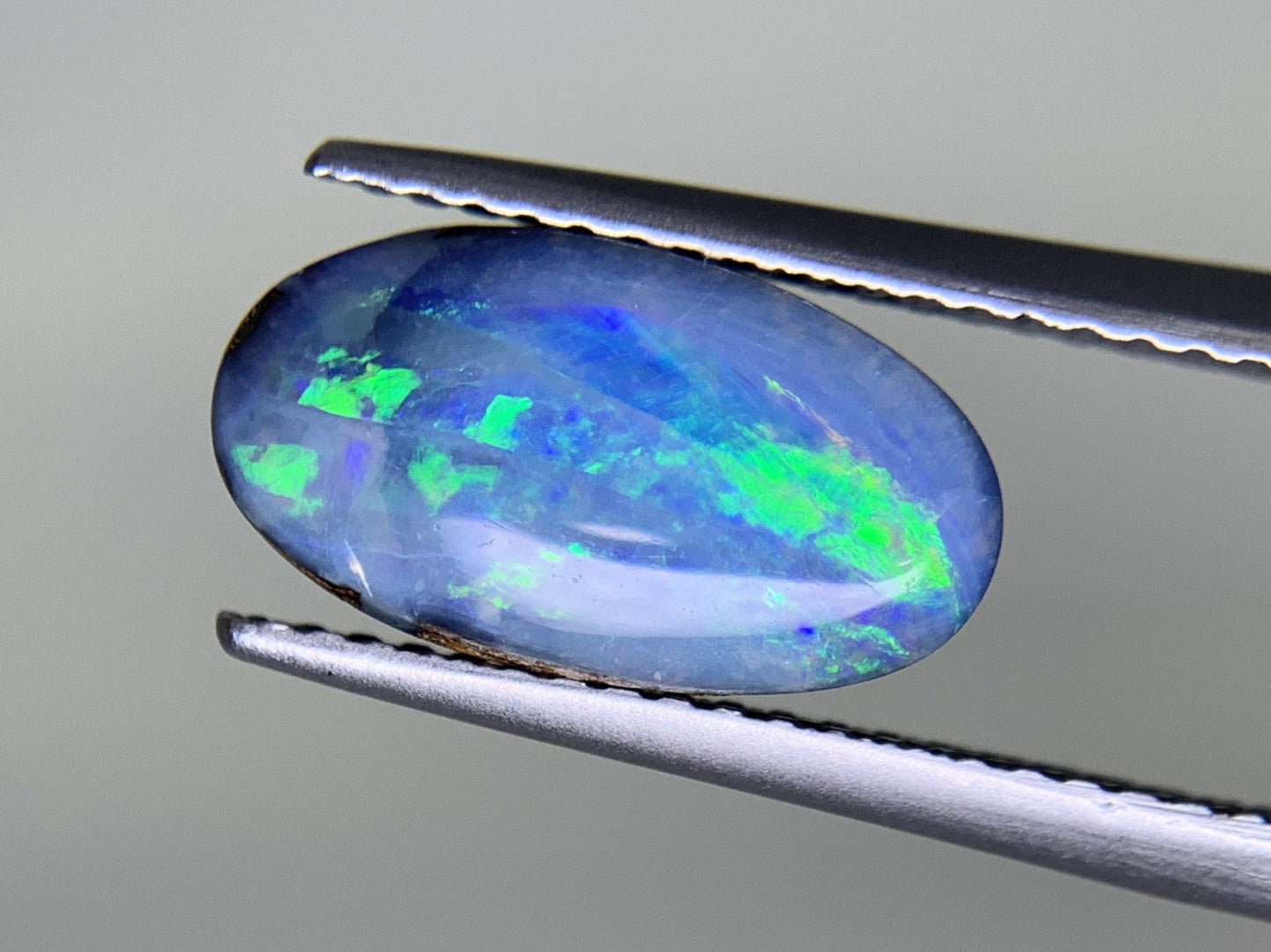 ボルダーオパール 2.854ct 宝石ソーティング付き  12.4㎜×6.8㎜×3.9㎜  ルース（ 裸石 ） 3837Y