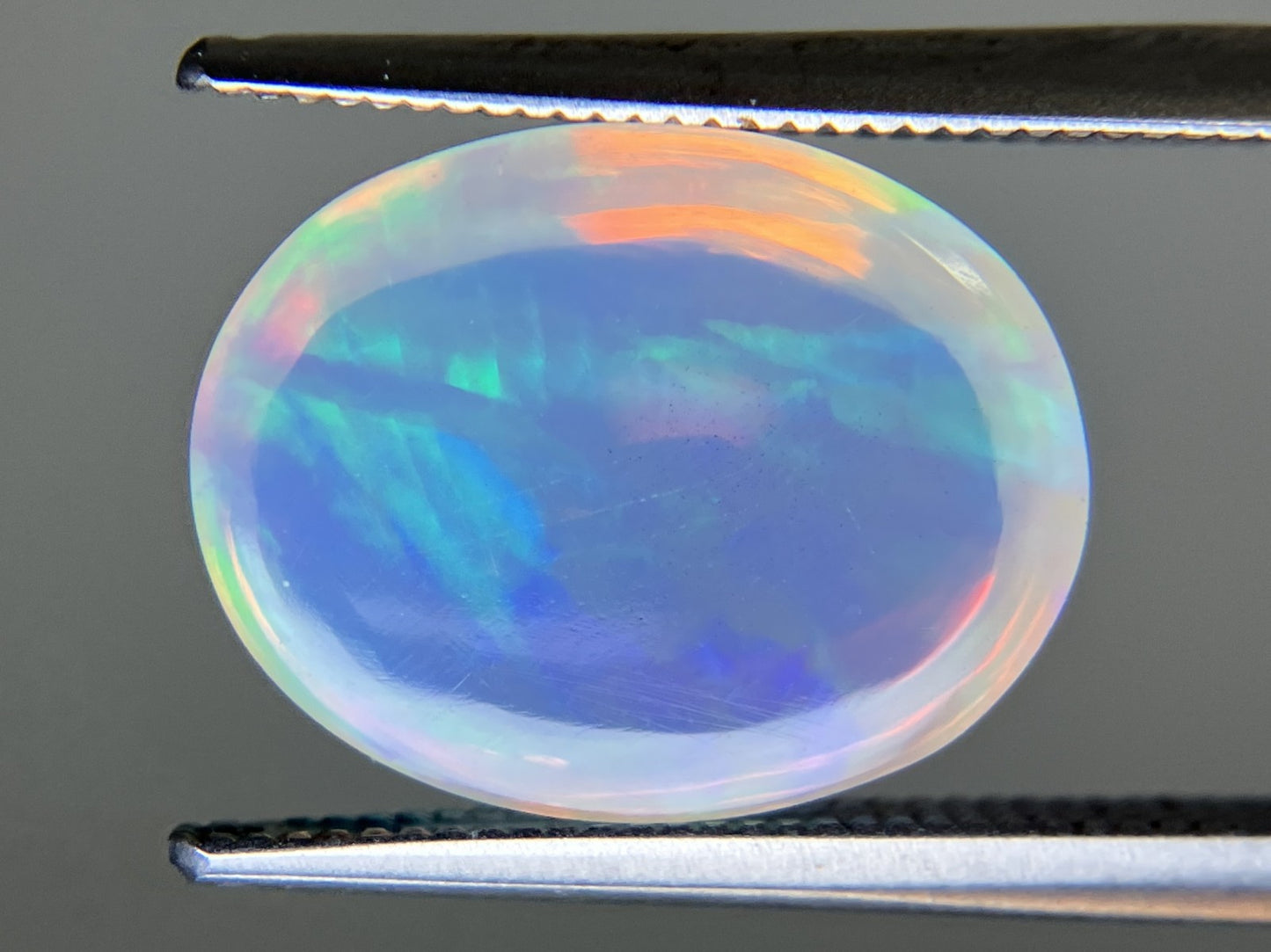 オパール 3.922ct 宝石ソーティング付き 14.3㎜×11.1㎜×5.4㎜ ルース（ 裸石 ） 4586YY