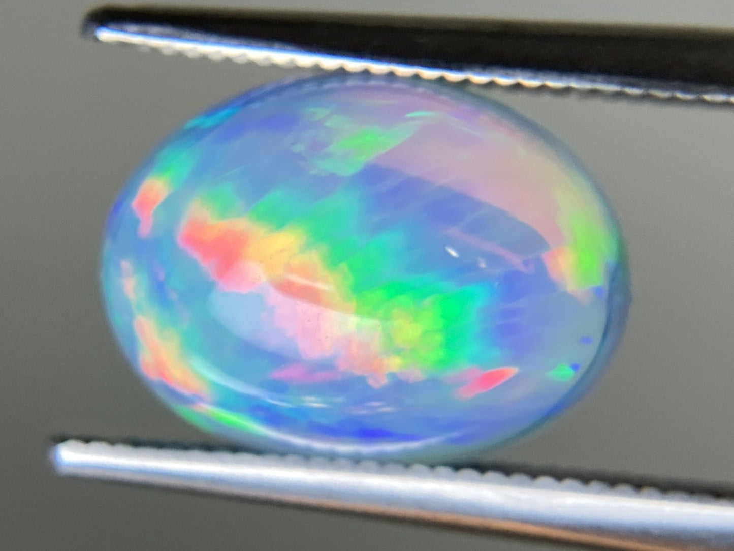 オパール 3.471ct 宝石ソーティング付き 12.7㎜×9.6㎜×5.6㎜ ルース（ 裸石 ） 4564YY