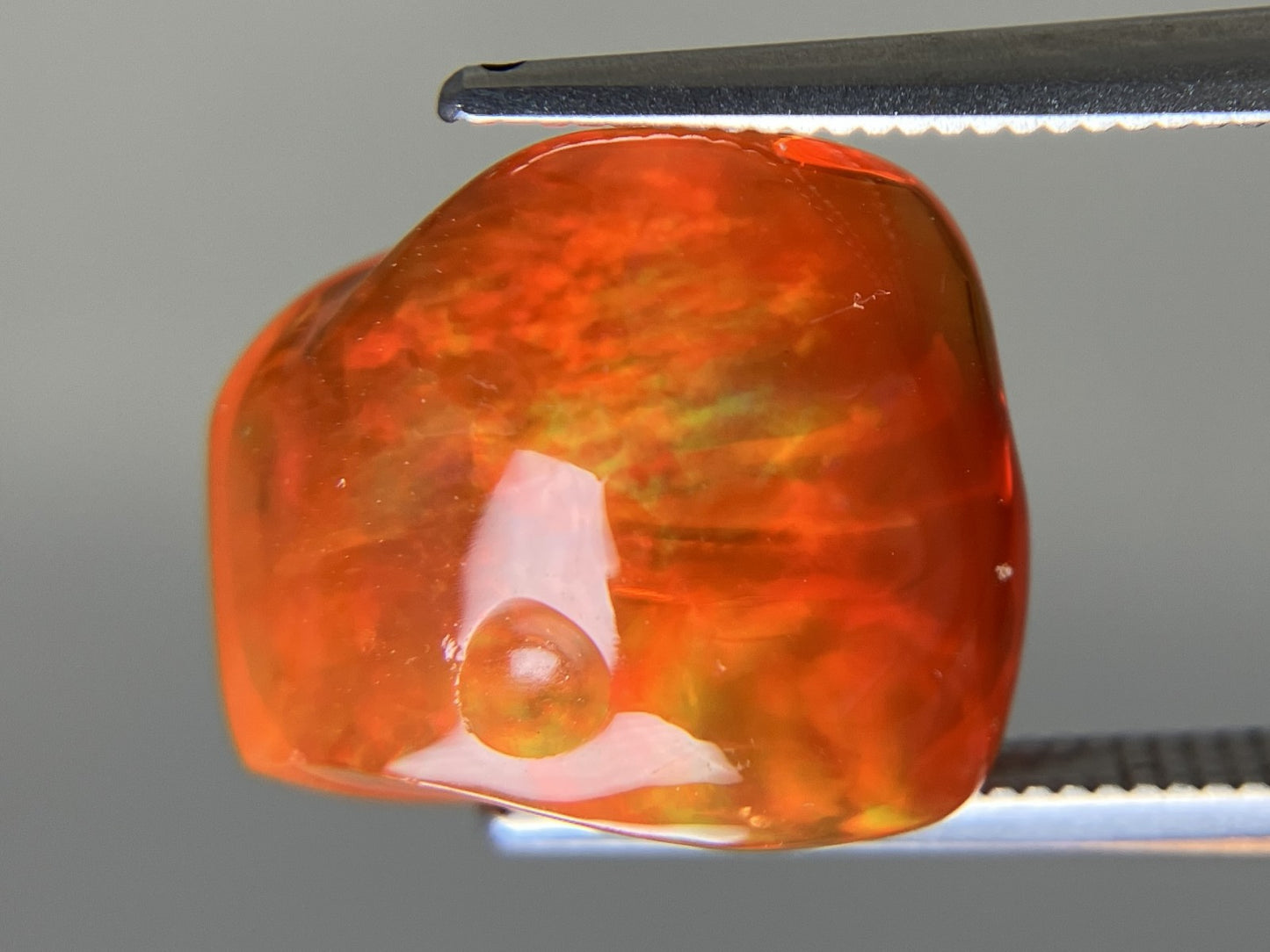 ファイアオパール 天然 6.168ct 宝石ソーティング付き 14.1㎜×11.9㎜×6.9㎜ ルース（ 裸石 ） 7632YY