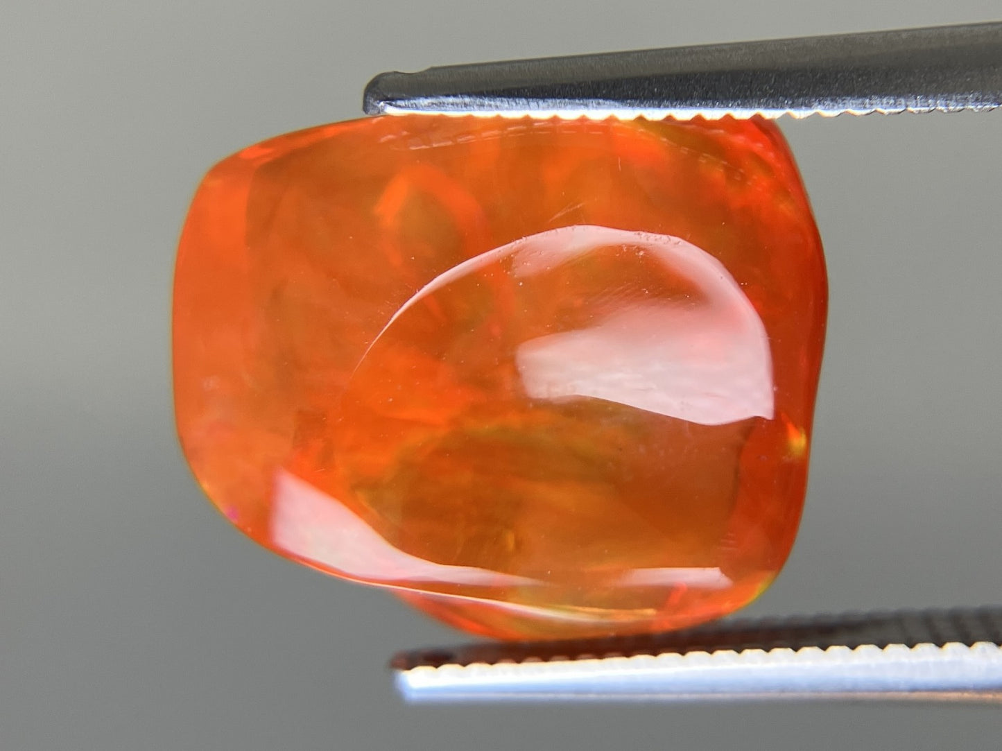 ファイアオパール 天然 6.168ct 宝石ソーティング付き 14.1㎜×11.9㎜×6.9㎜ ルース（ 裸石 ） 7632YY