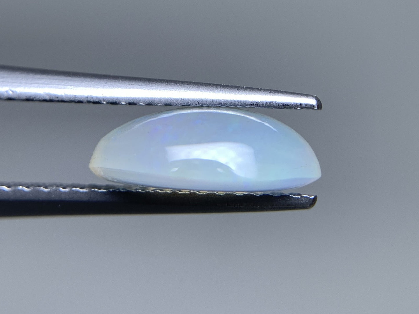 オパール 天然  1.612ct  宝石ソーティング付き  11.0㎜×7.9㎜×3.9㎜ ルース（ 裸石 ）  6180Y