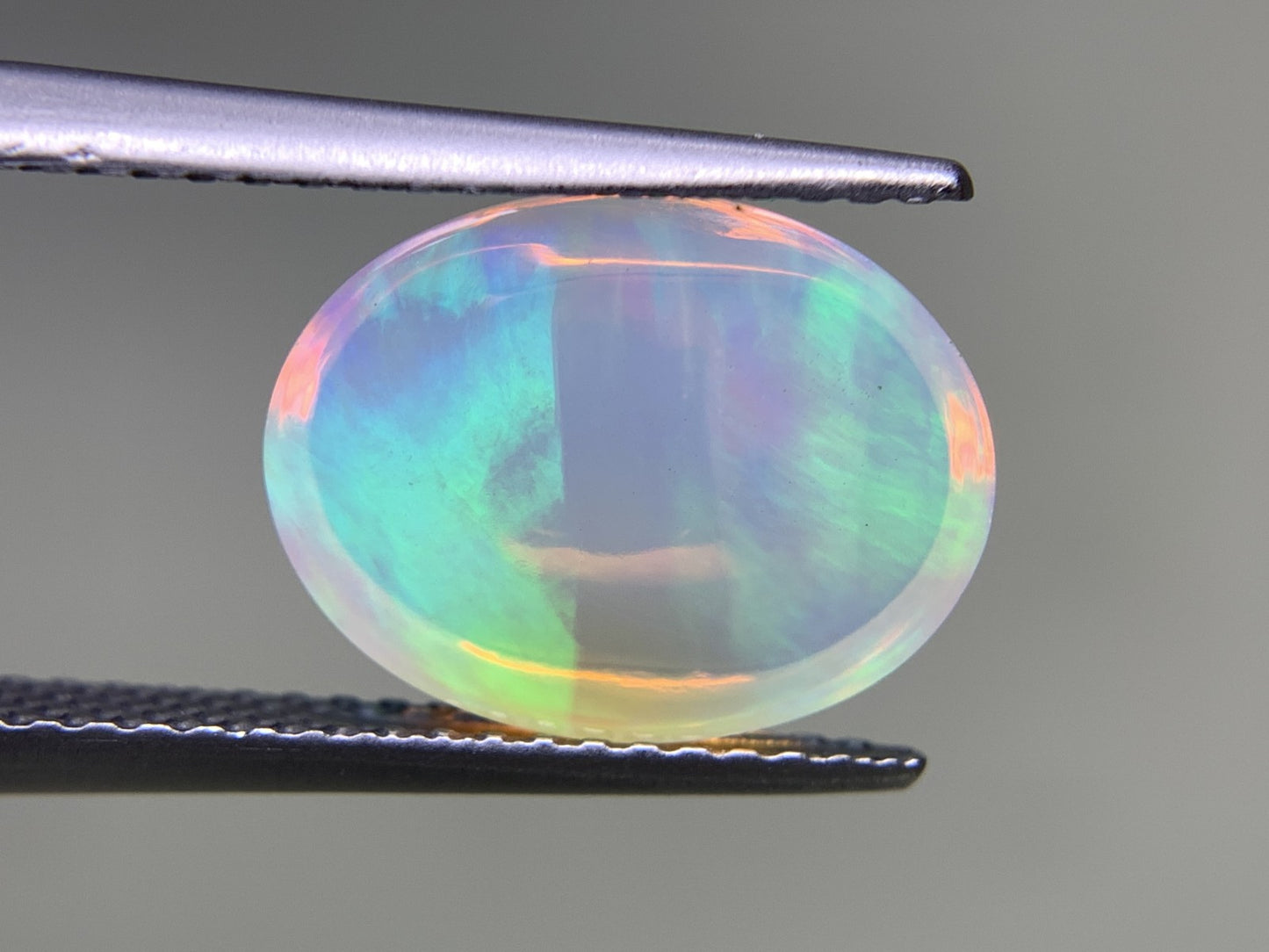 オパール 2.768ct 半クリスタル 宝石ソーティング付き  12.1㎜×9.4㎜×4.5㎜  ルース（ 裸石 ） 3045Y
