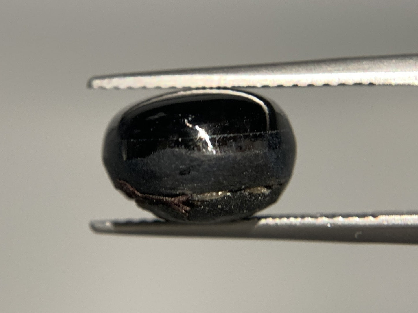 ブラックスターサファイア 13.416ct 宝石ソーティング付き  12.4㎜×11.4㎜×7.8㎜  ルース（ 裸石 ） 2485Y